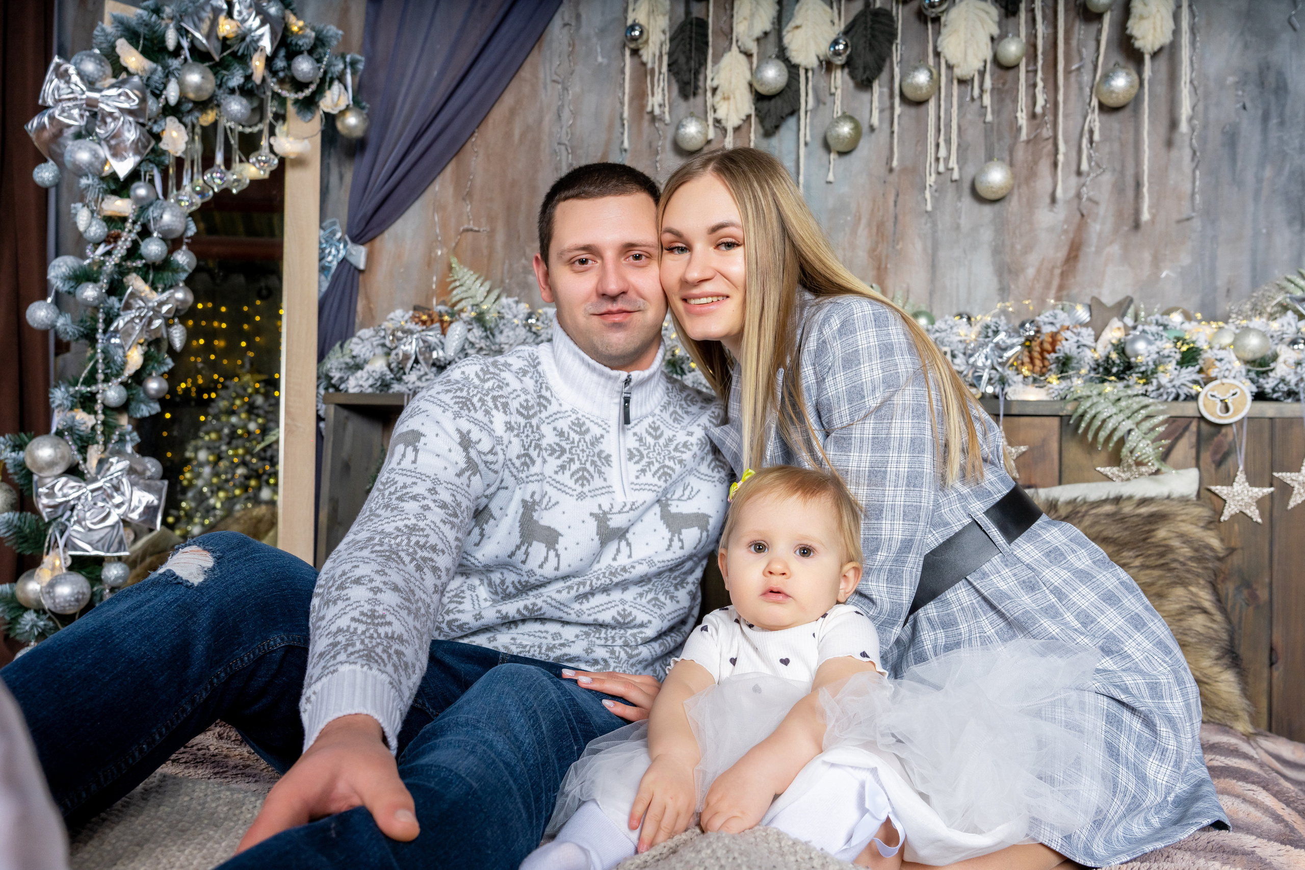 НОВОГОДНИЕ СТУДИЙНЫЕ ФОТОСЪЁМКИ. Видеограф Алексей Жарков