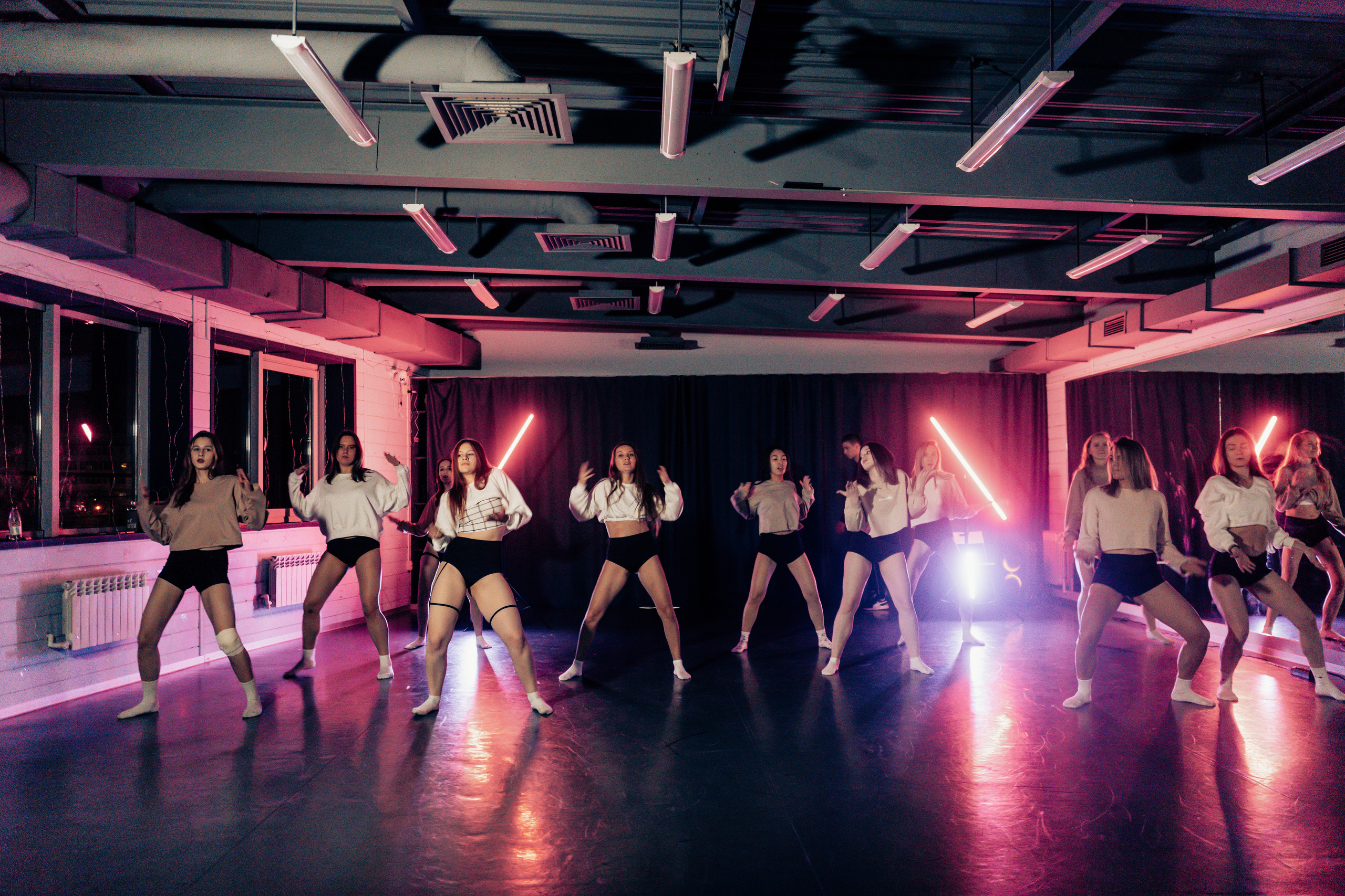 Репортажная фотосъемка танцев. Видеограф Алексей Жарков