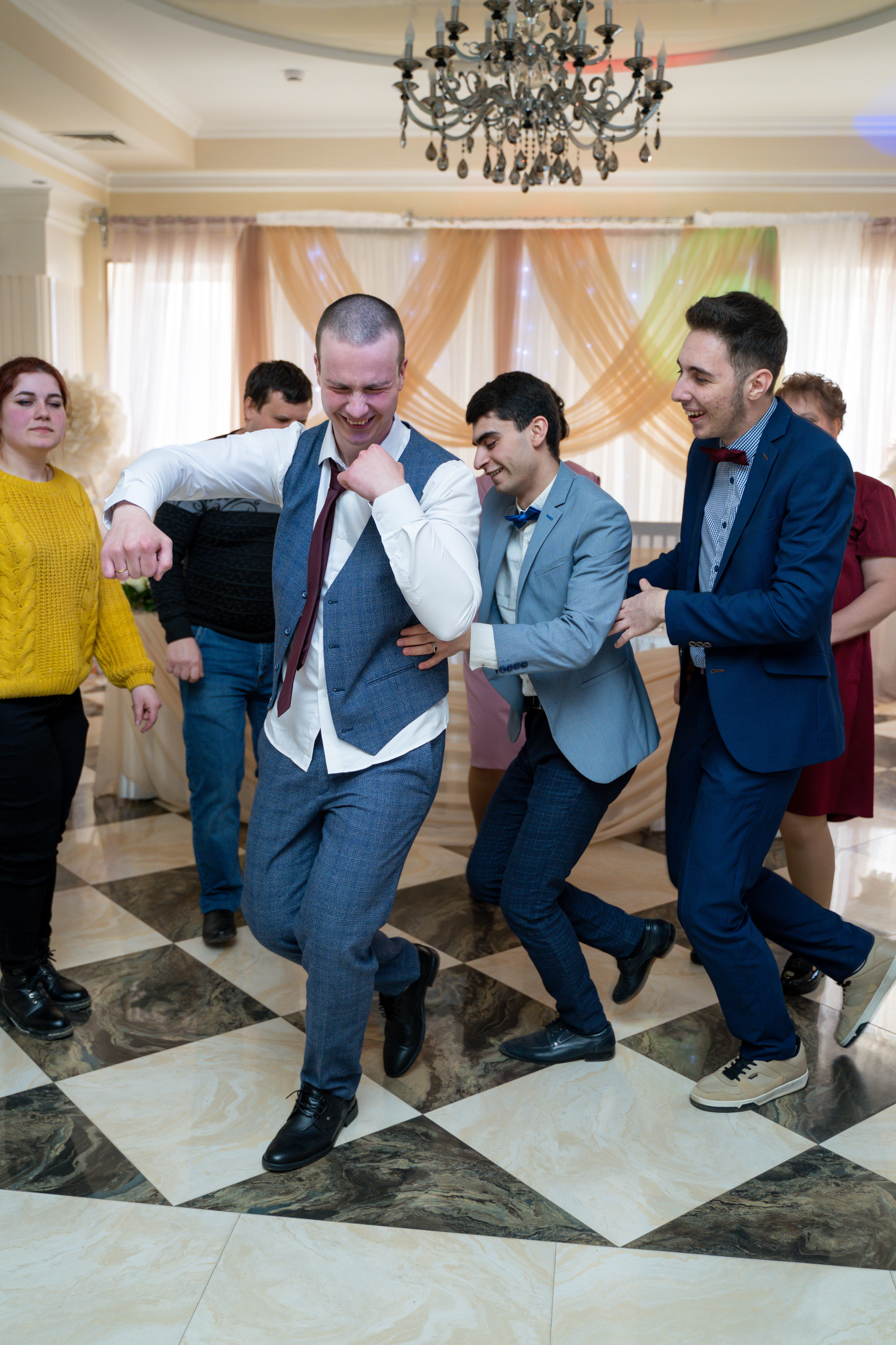 Свадьба — на всю Жизнь, фотографии — в вечность. Видеограф Алексей Жарков