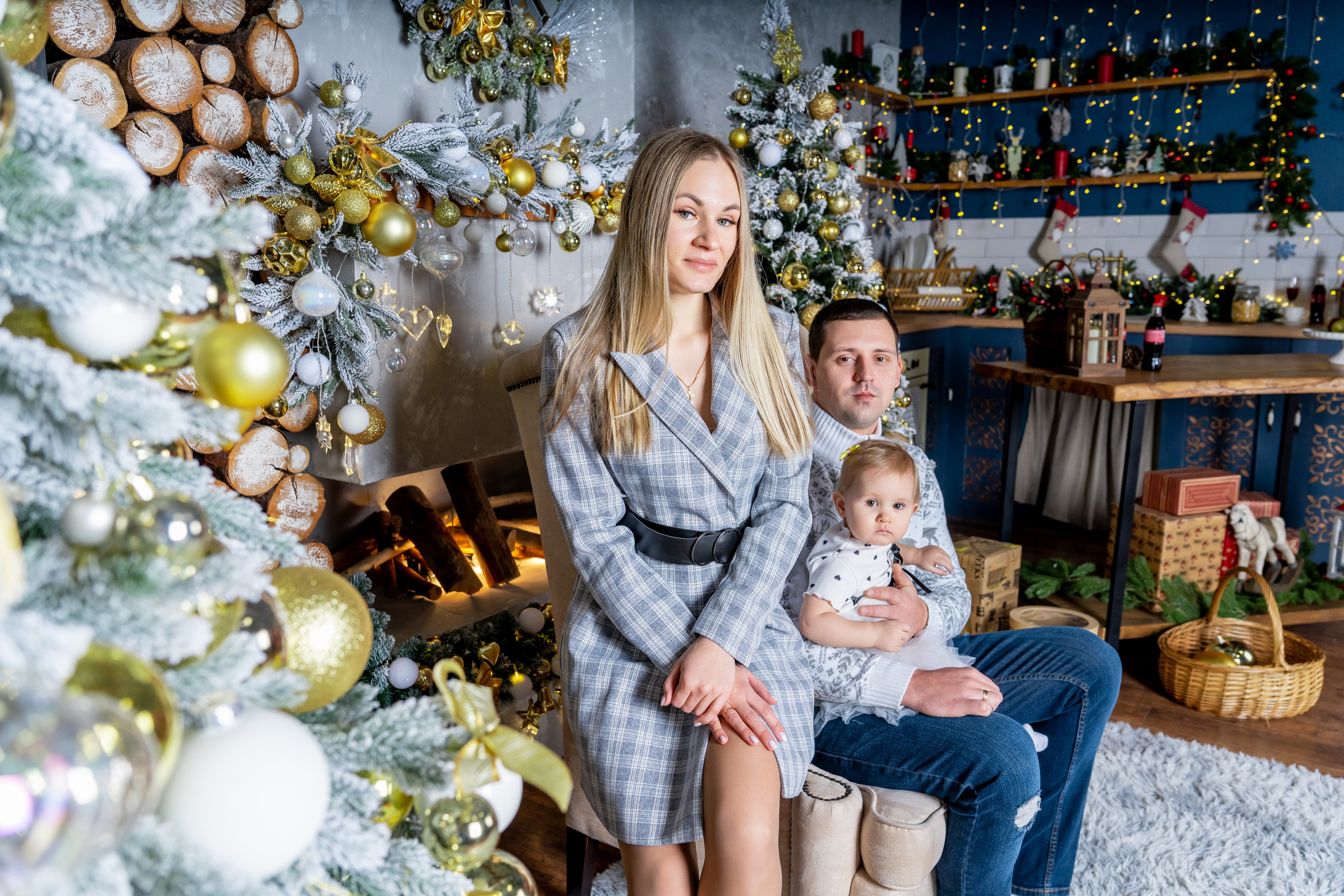 НОВОГОДНИЕ СТУДИЙНЫЕ ФОТОСЪЁМКИ. Видеограф Алексей Жарков