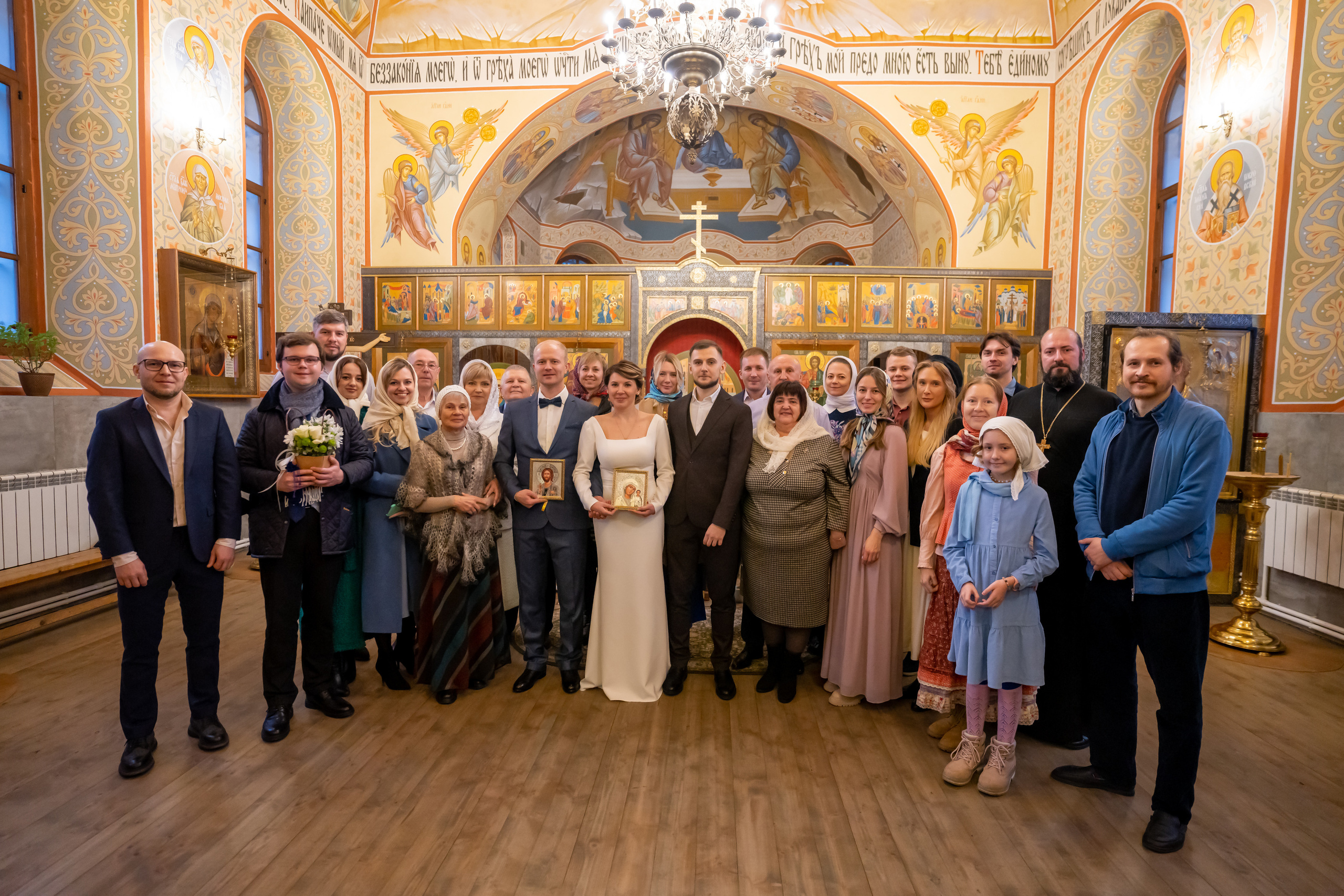 Фотосъёмка крестины. Видеограф Алексей Жарков