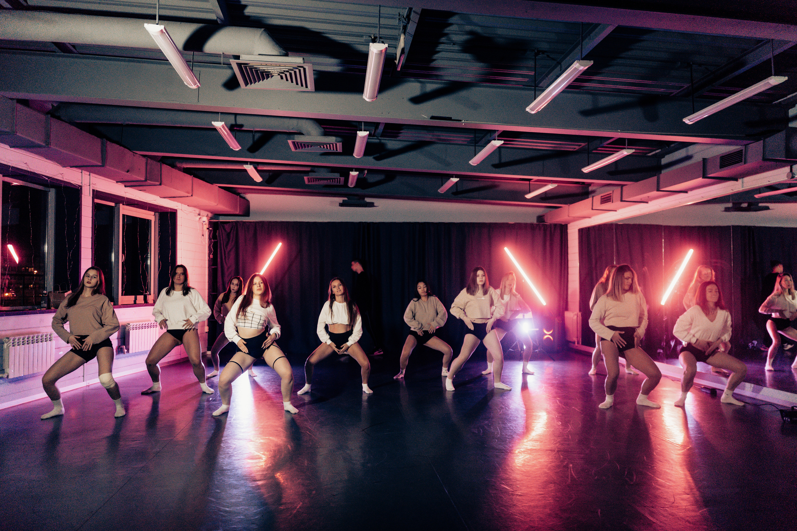 Репортажная фотосъемка танцев. Видеограф Алексей Жарков