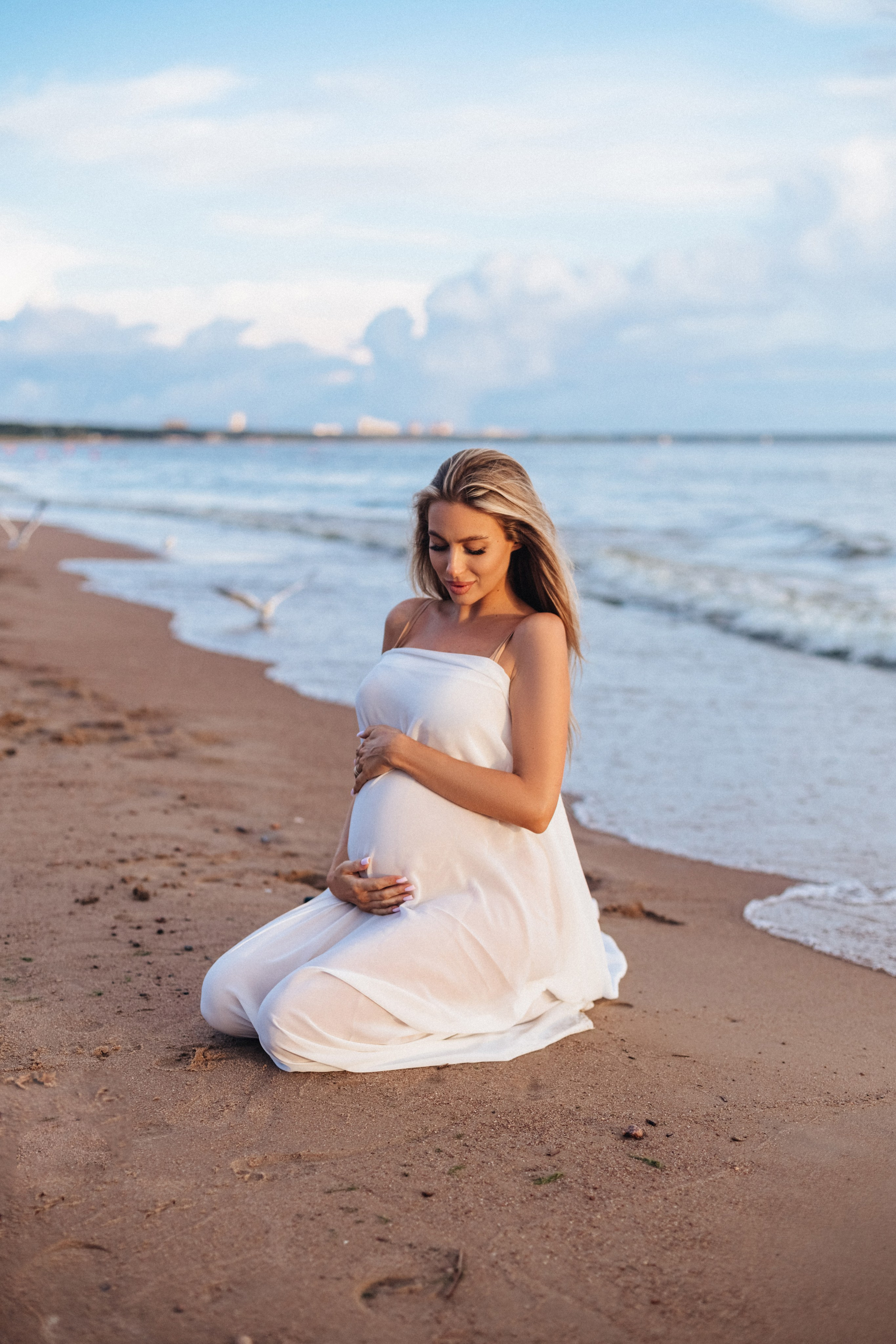 Sea. NatalieDmi — фотосессия беременности, семейный фотограф, портрет