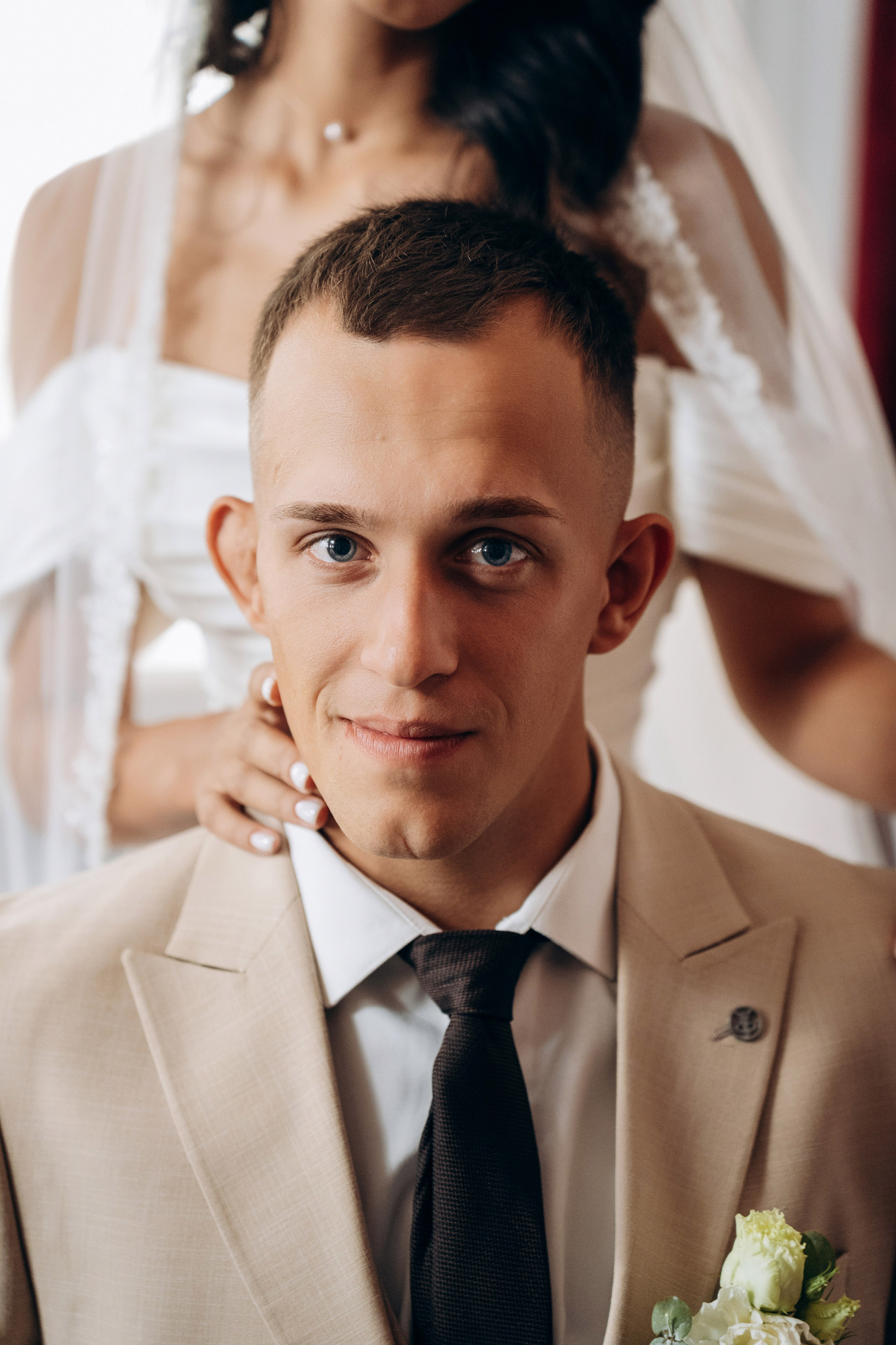 фотограф на свадьбу Казань, фотосессия на природе, букет невесты, ретро машина на свадьбу, образ молодоженов