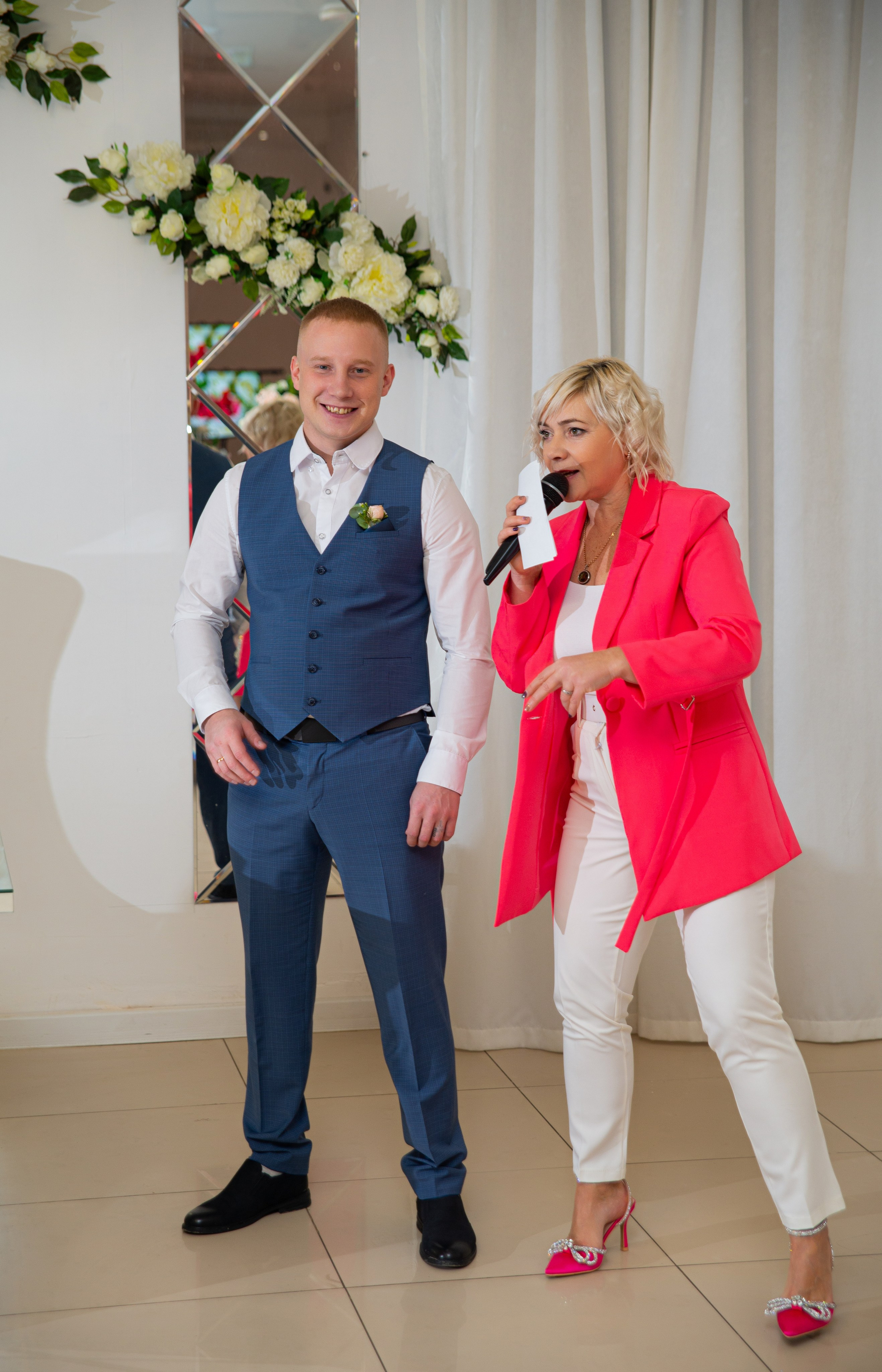 Ведущая Жанна Забойная. Ведущий, Тамада, DJ, фото в Перми. Хорошее настроение