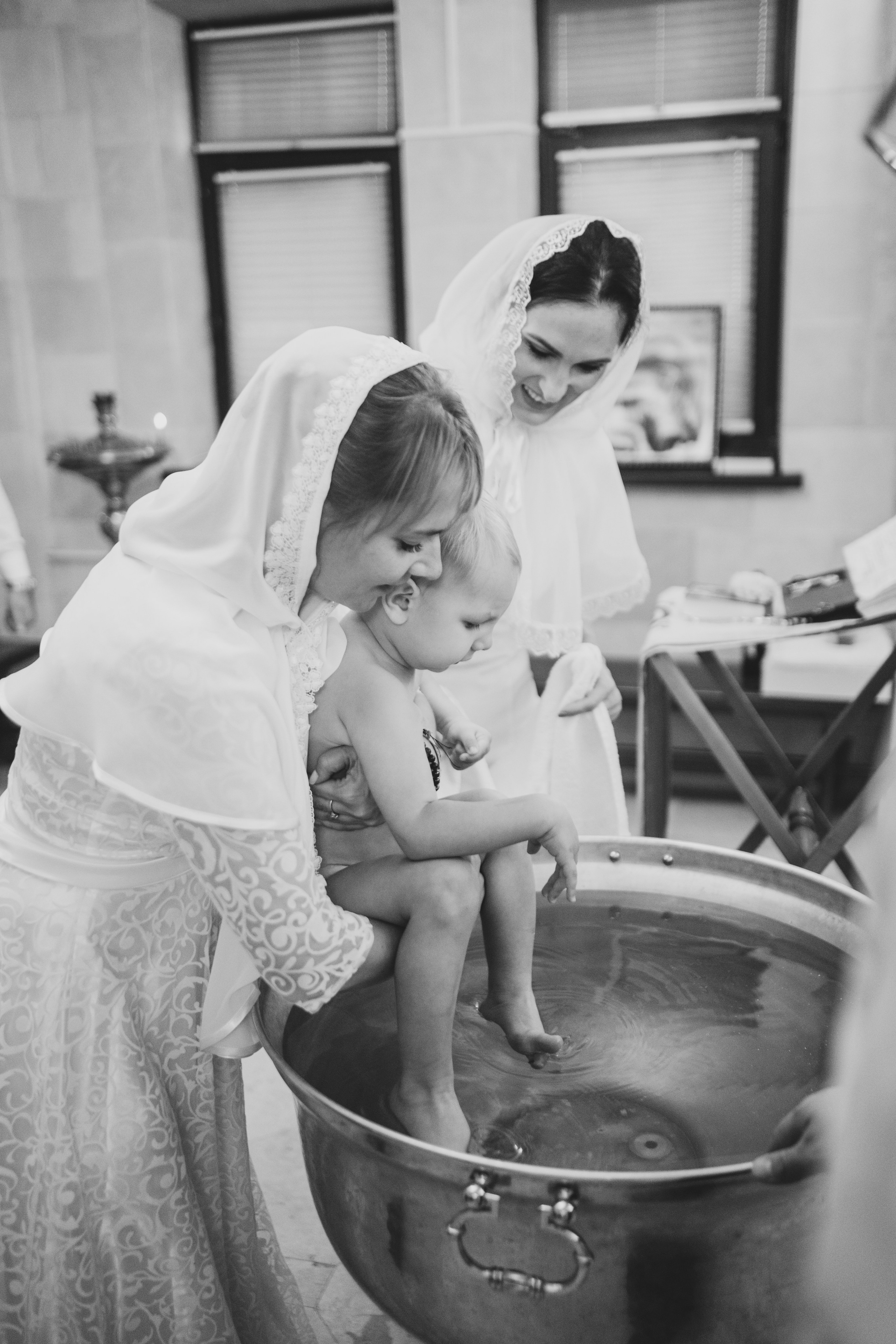 Крещение Артемия. Семейный фотограф в Москве и Подмосковье Иванова Нина