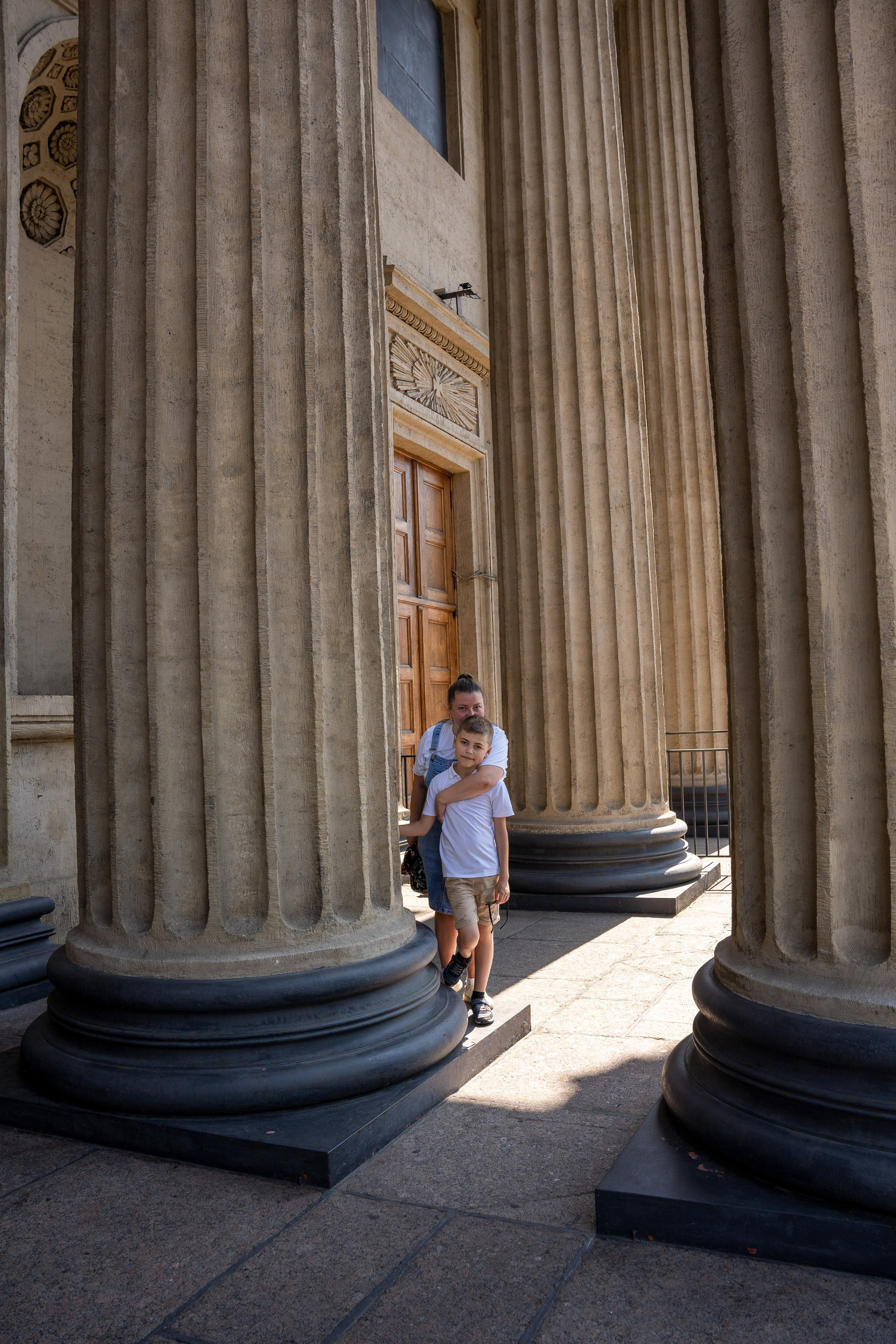 В полдень. Студийный и портретный фотограф в САНКТ-ПЕТЕРБУРГЕИрина Махаон