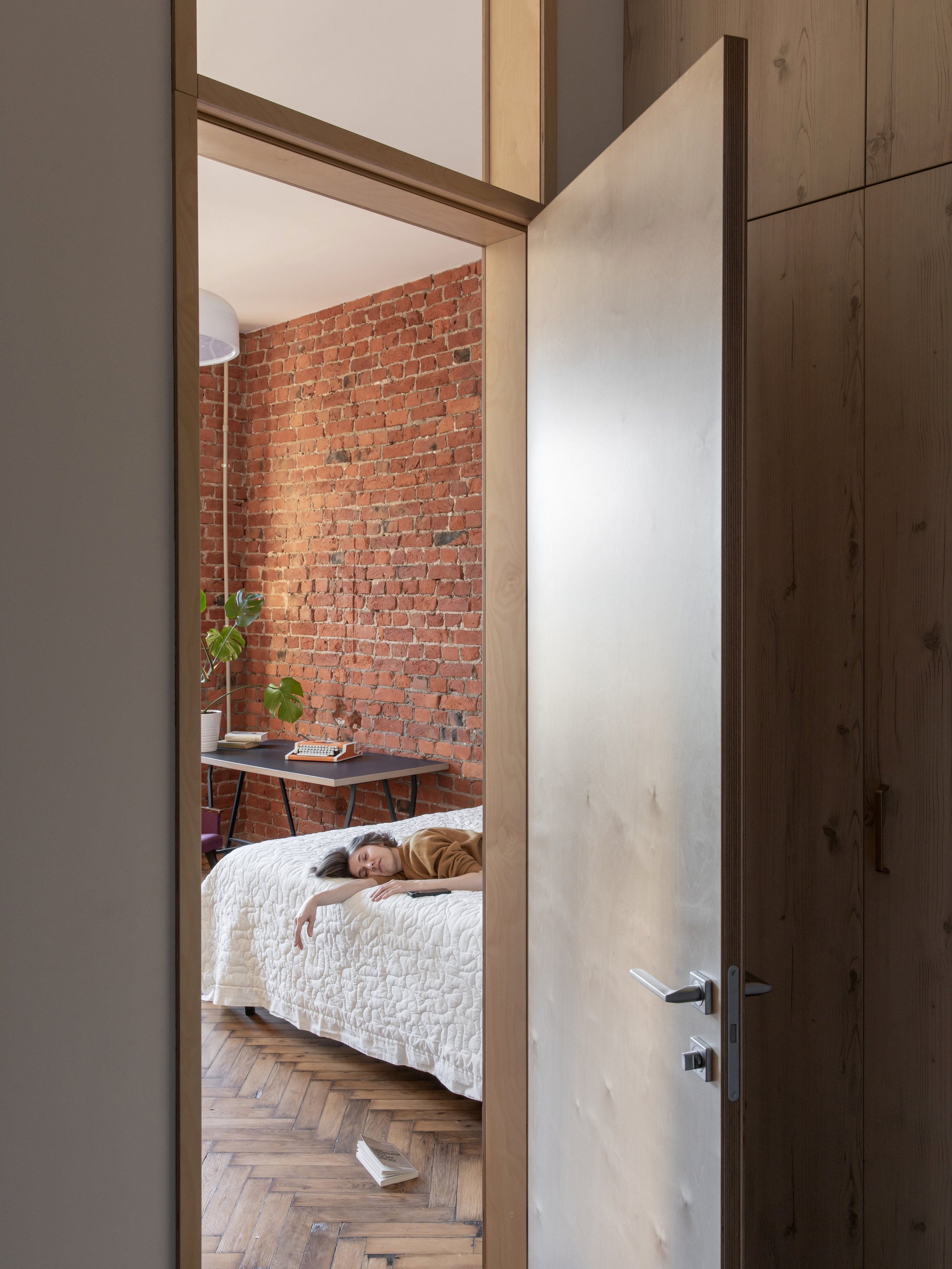 Двери из фанеры. Наталья Мавренкова интерьерный фотограф, декоратор в Санкт-Петербурге