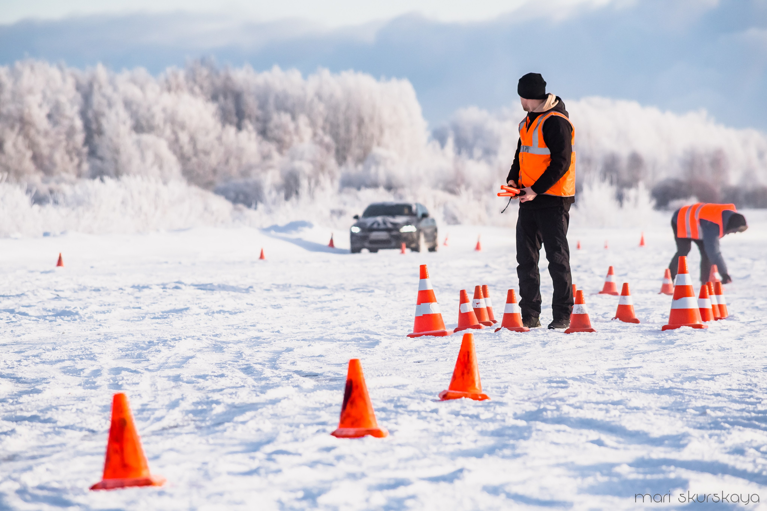 Контраварийная практика вождения автомобиля. Мотофотограф в Санкт-Петербурге Мария Скурская