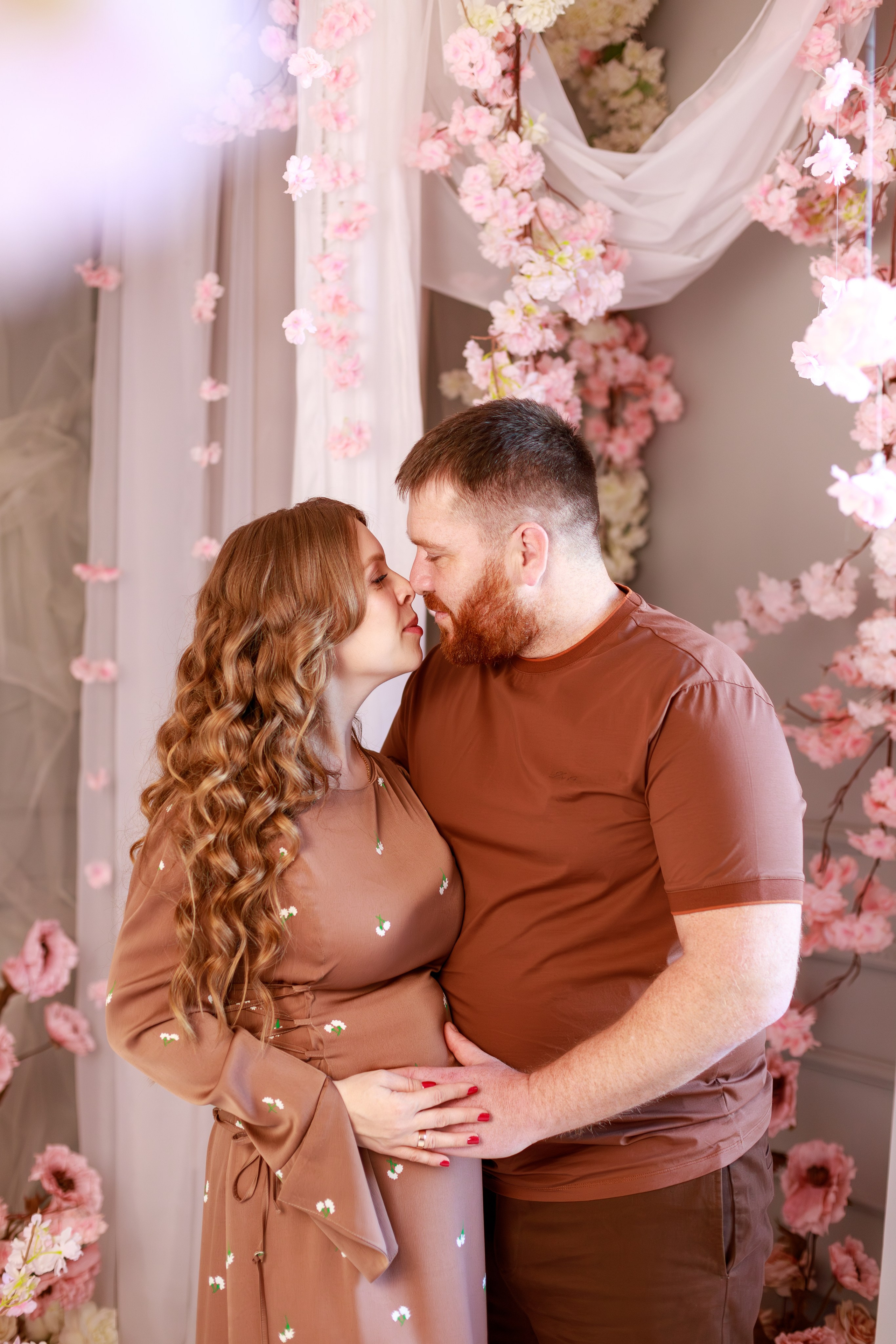 Дарья и Иван в студии Alice. Семейный и детский фотограф в Краснодаре Ирина Лаврецкая