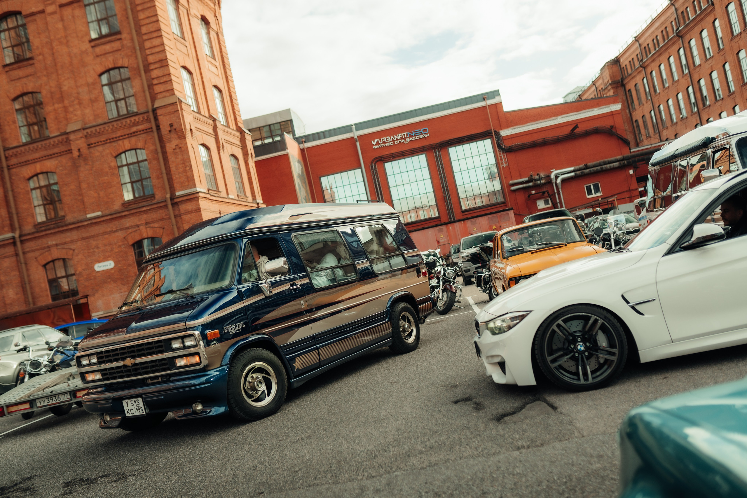 Cars and Coffee|Original Meet 05/09/26. Автомобильный фотограф Антон Цырулев