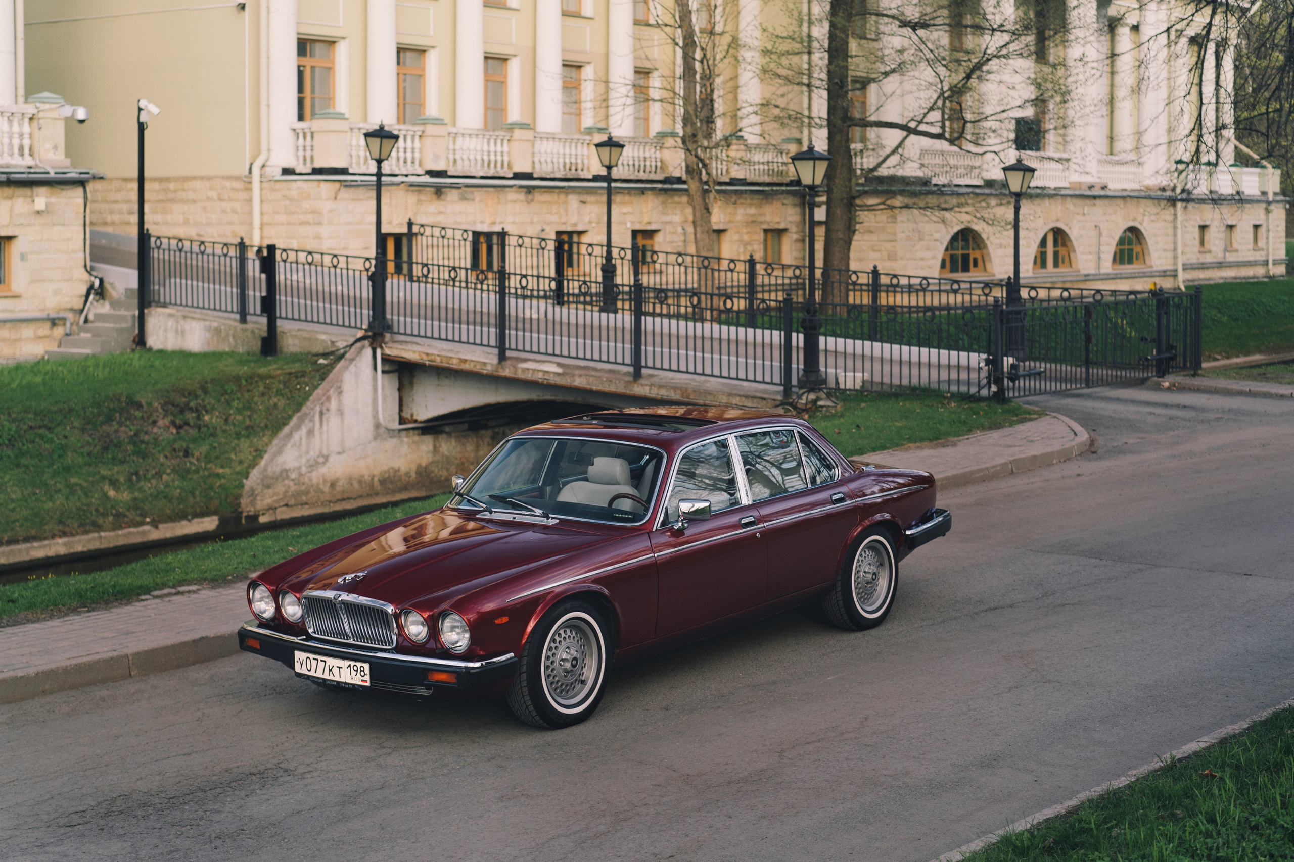 Jaguar XJ. Автомобильный фотограф Антон Цырулев