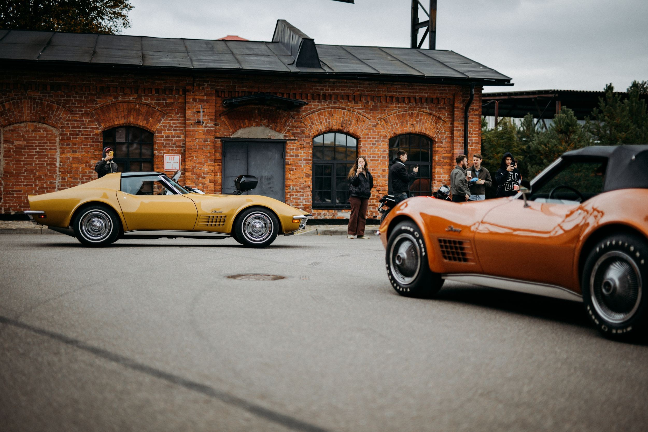 Cars and Coffee. Автомобильный фотограф Антон Цырулев