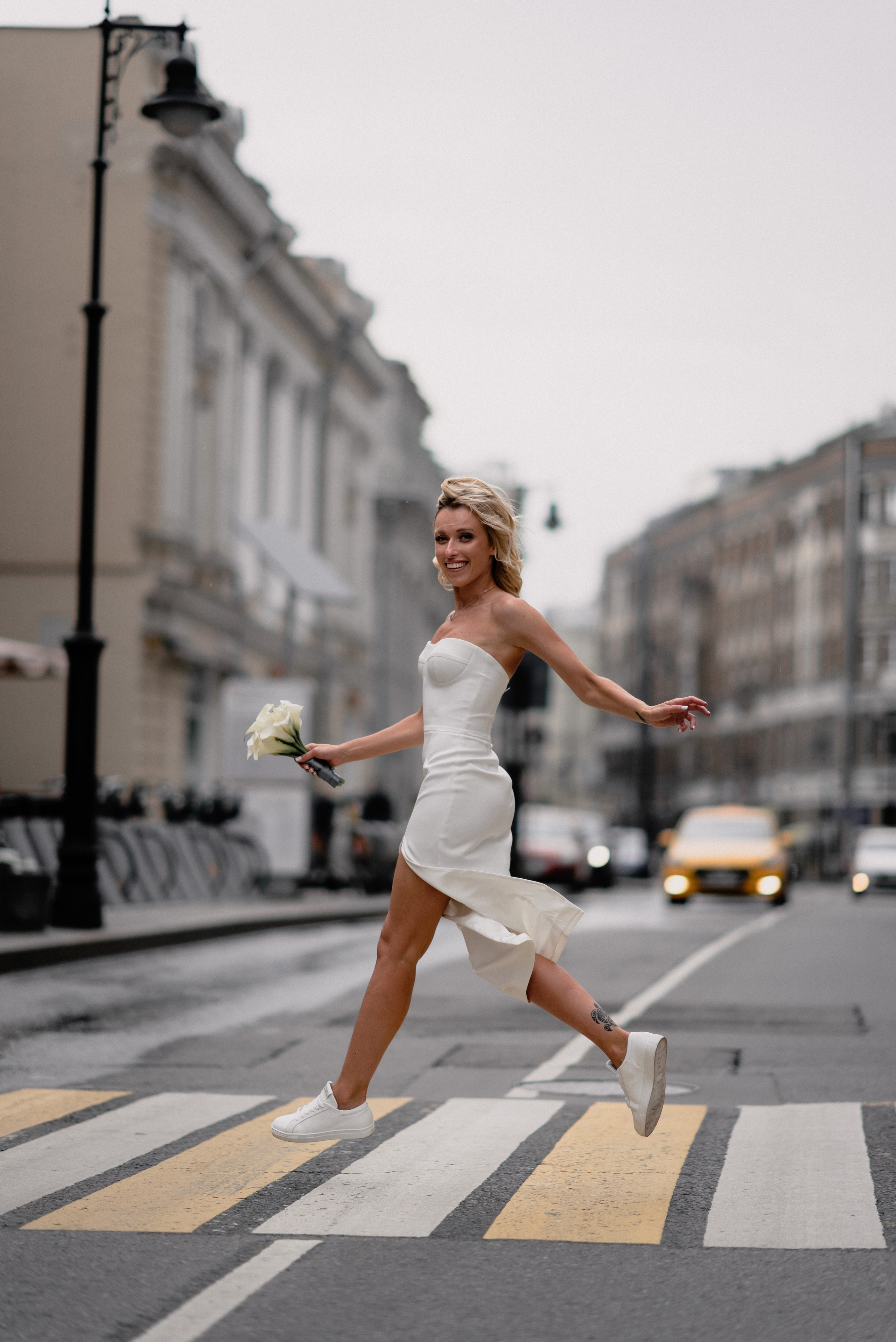 Wedding in the Streets. Wedding and Destination photographer Rustam Kalimullin