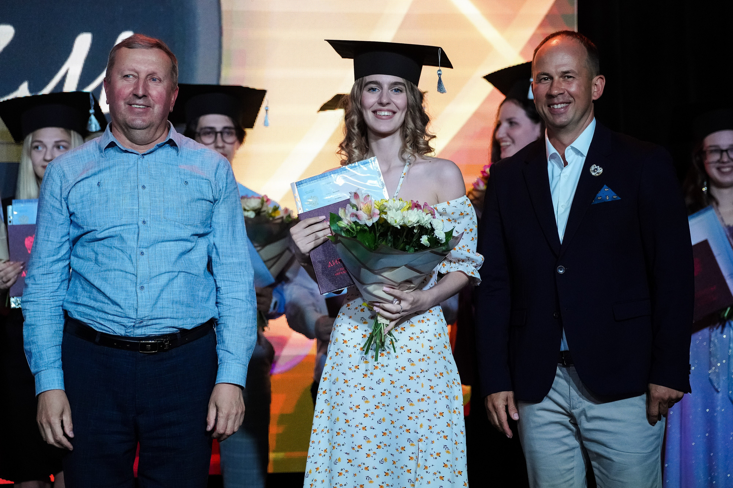 Выпускной Академии МУБиНТ — 2024. Репортажный фотограф Сергей Сажин г. Ярославль