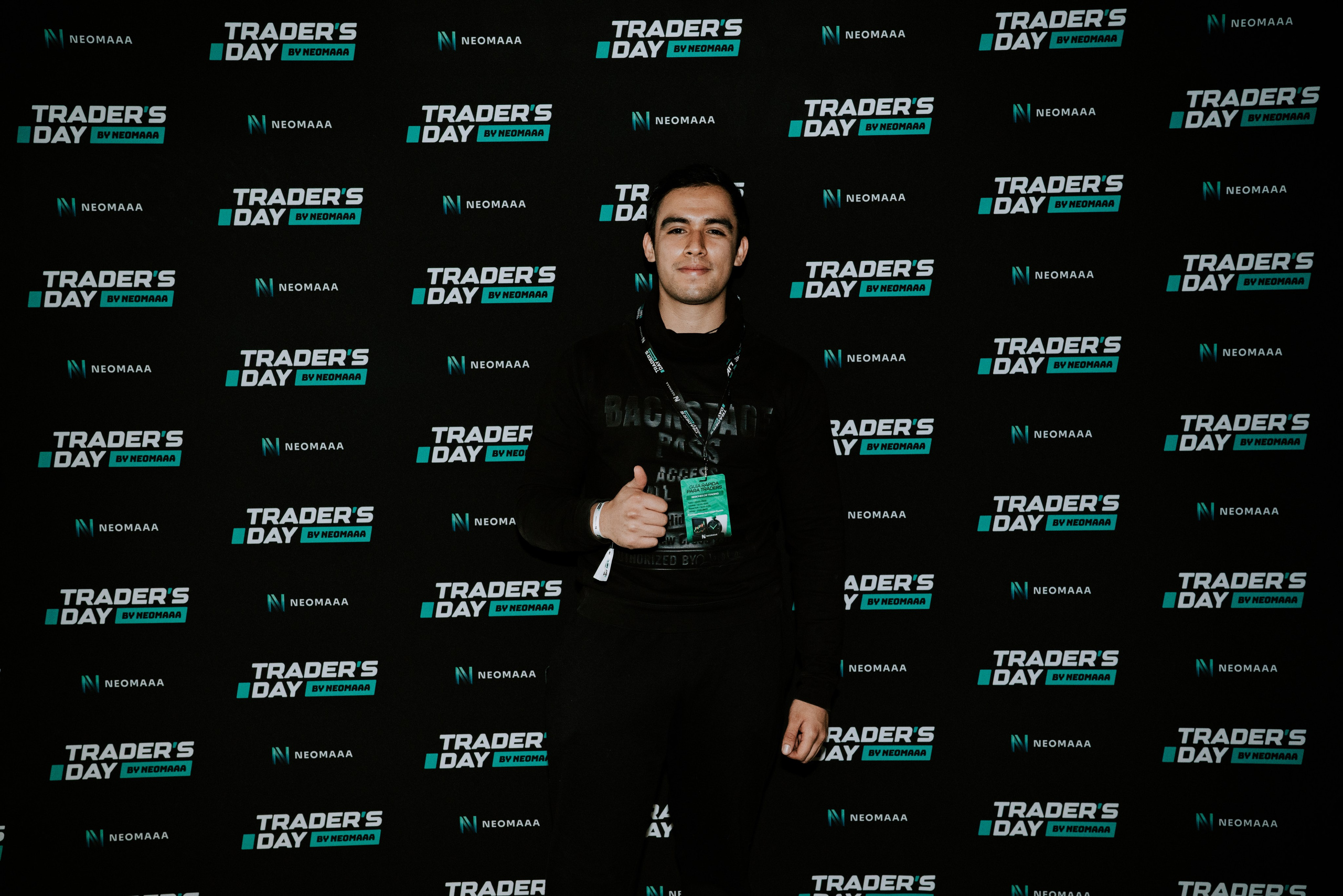 TRADERS DAY By NeomAAA Bogota. NeomAAA Funds Gallery