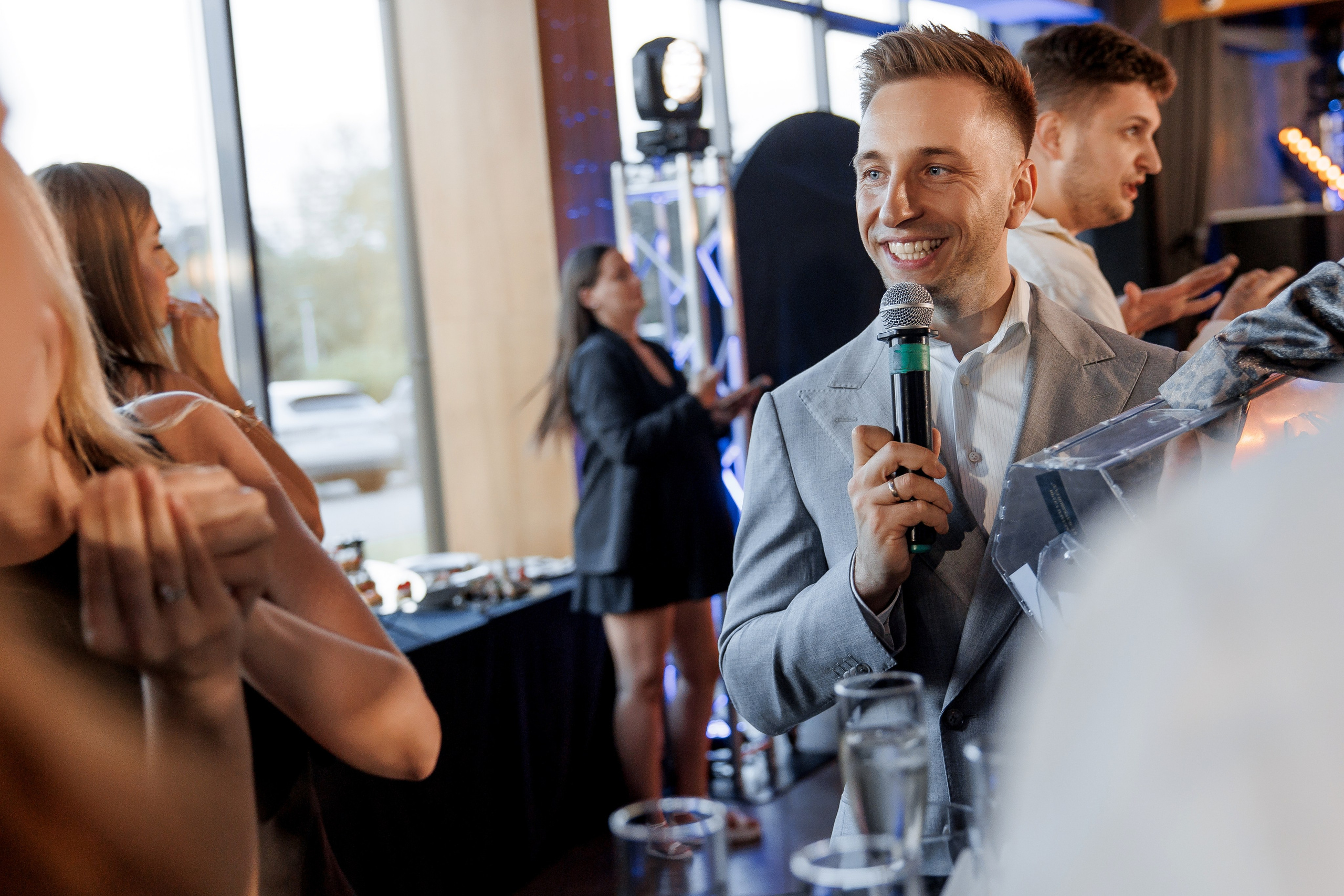 10 Years of Wooden Fire Restaurant. Свадебный фотограф Каледич Тимофей