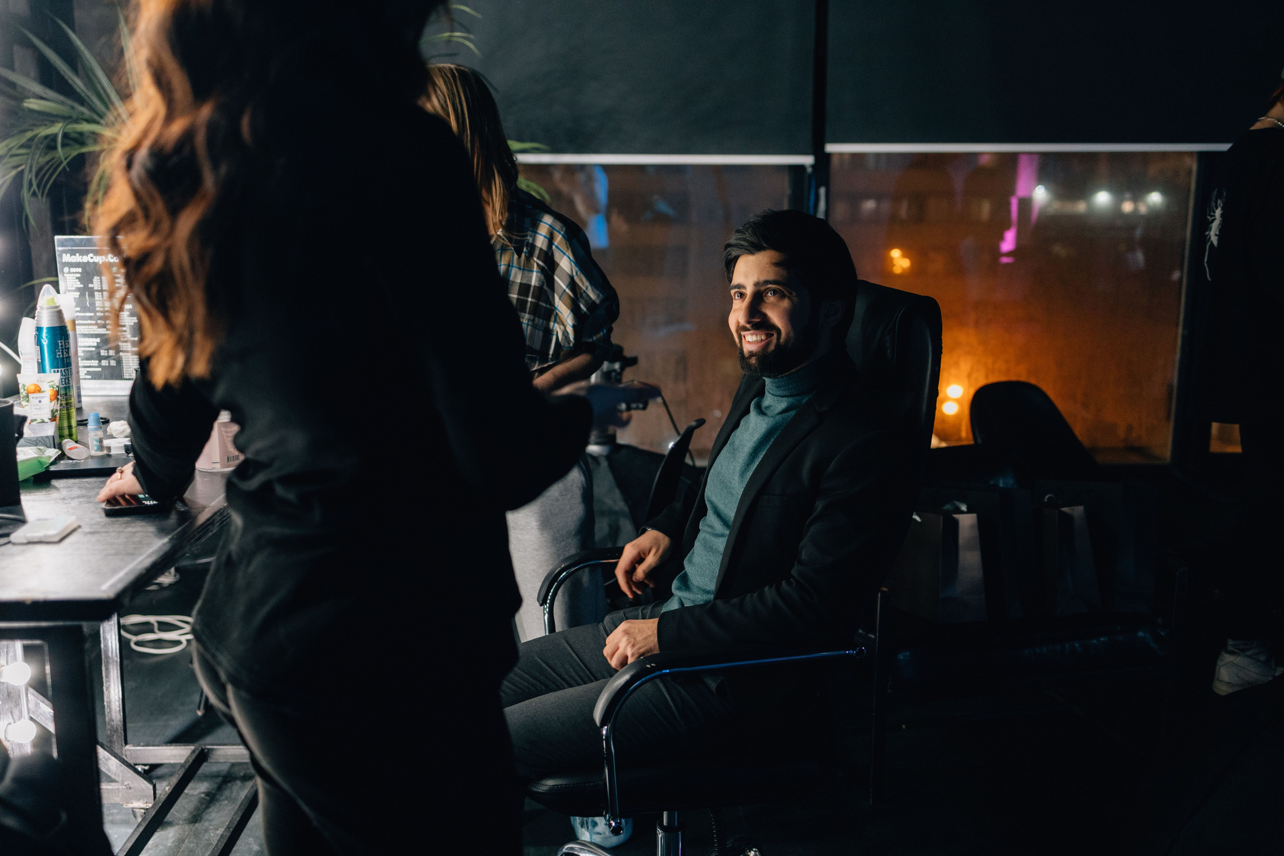 Back stage с ютуб шоу. Свадебный фотограф в Москве Арчылан Николаев