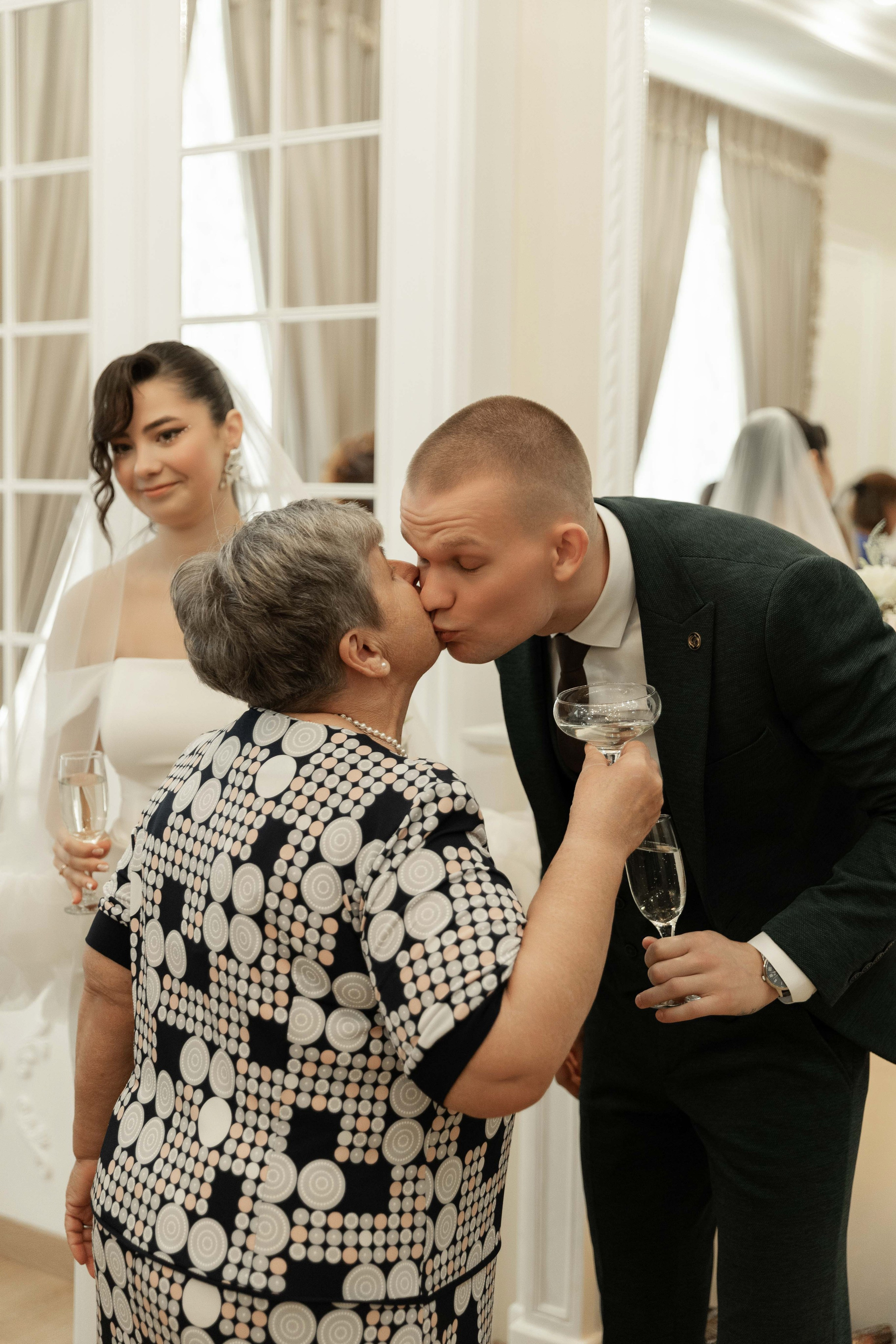 Вера и Илья. Я Ира и я фотографирую свадьбы более 10 лет