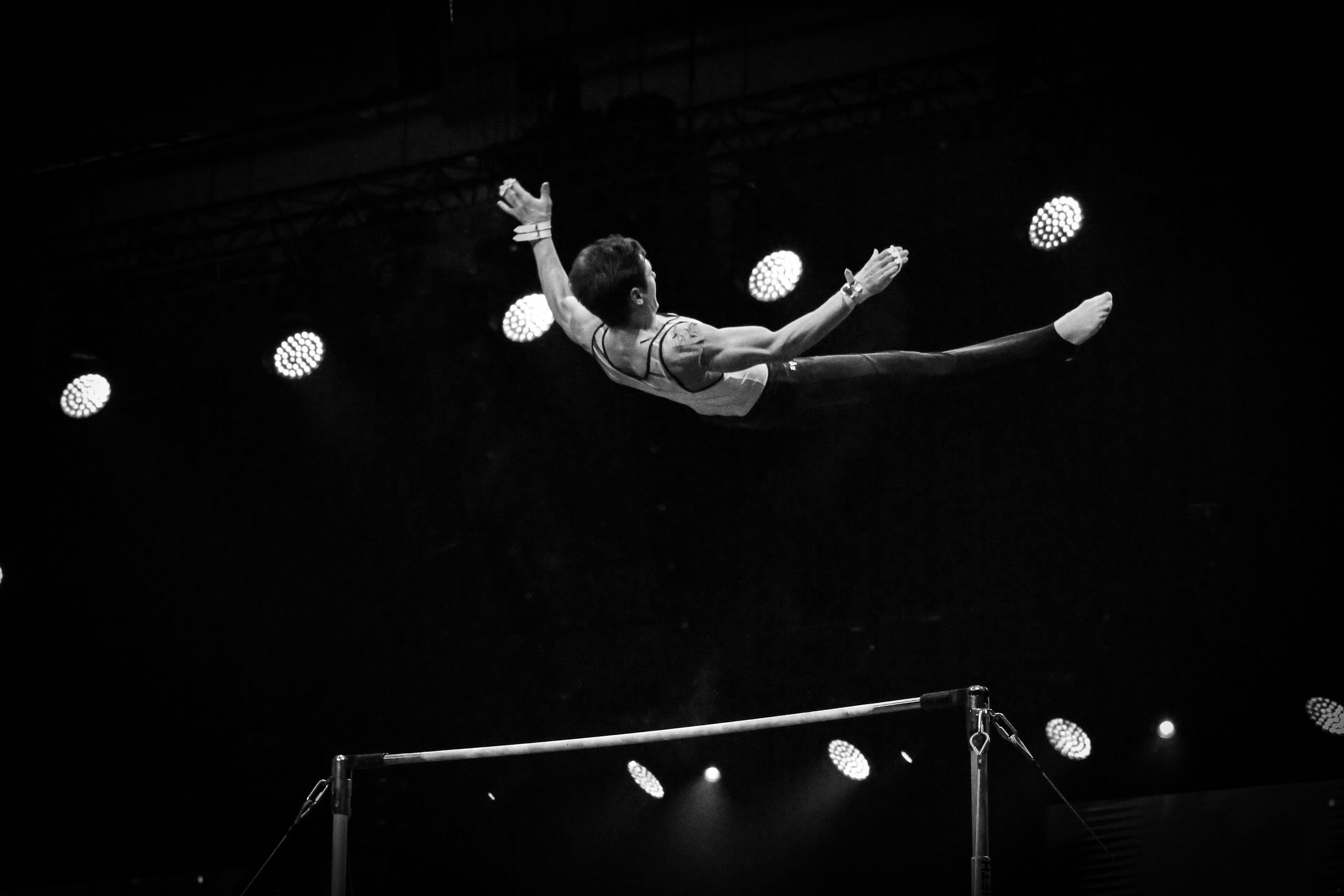 «Спорт через объектив: история в каждом снимке!»