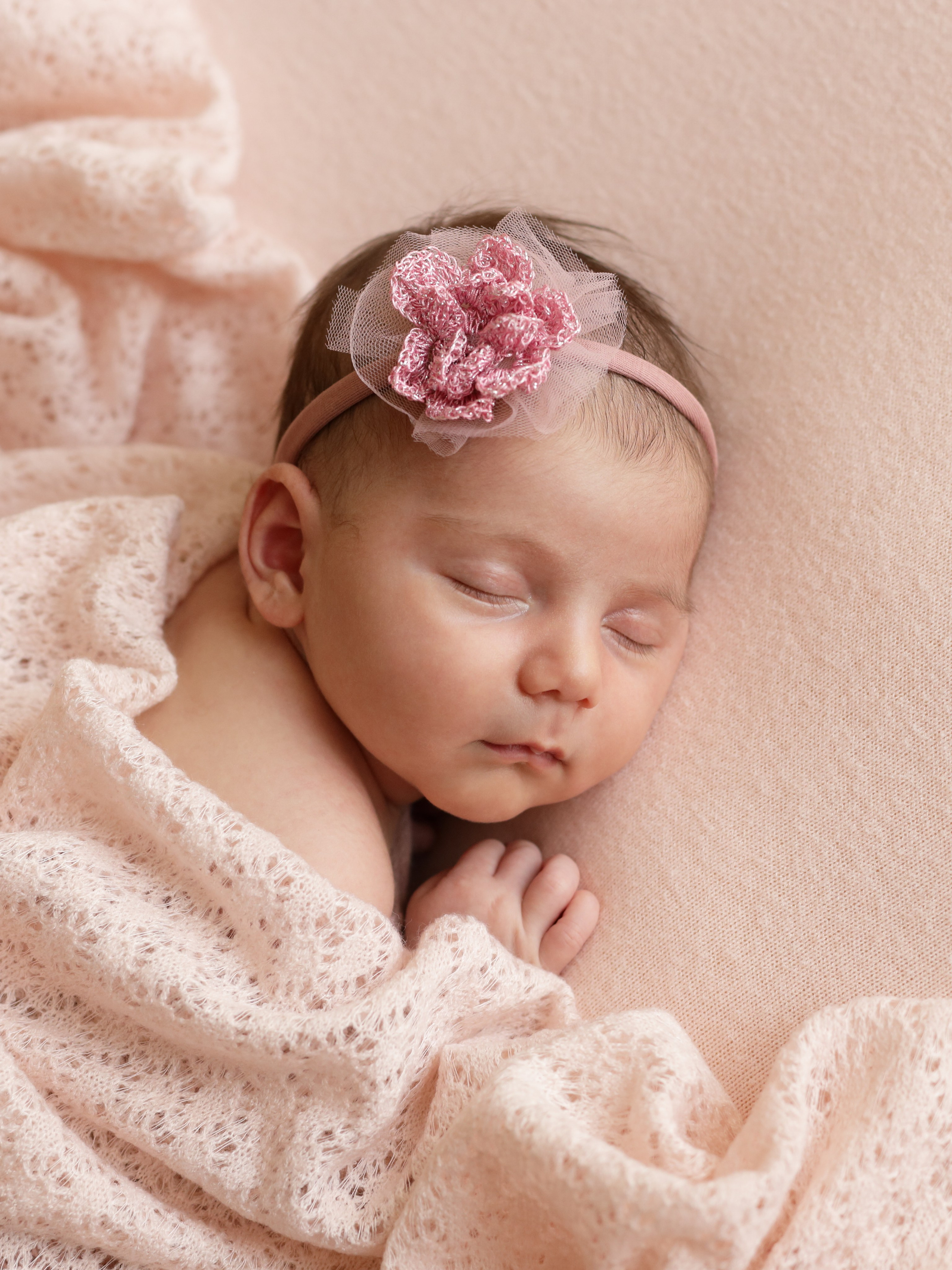 Съемка новорожденных Старый Оскол. Семейный фотограф и новорожденных в Старом Осколе Анна Старкова,