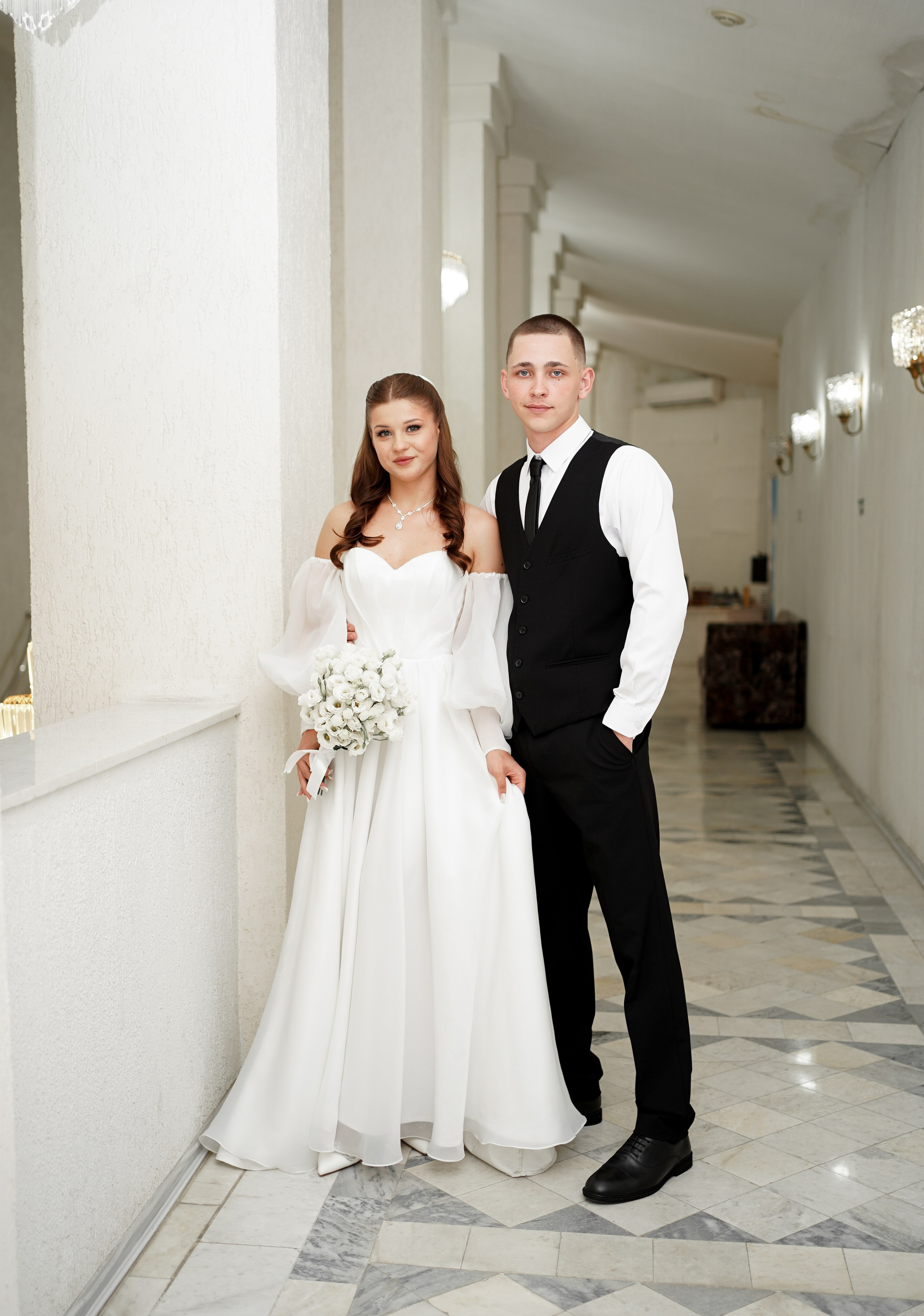 Свадебная фотосессия в Пролетарском ЗАГСе. Свадебный фотограф в Ростове-на-Дону. Таинство Крещения и Венчания, семейные фотосессии. Алёна Чёботова