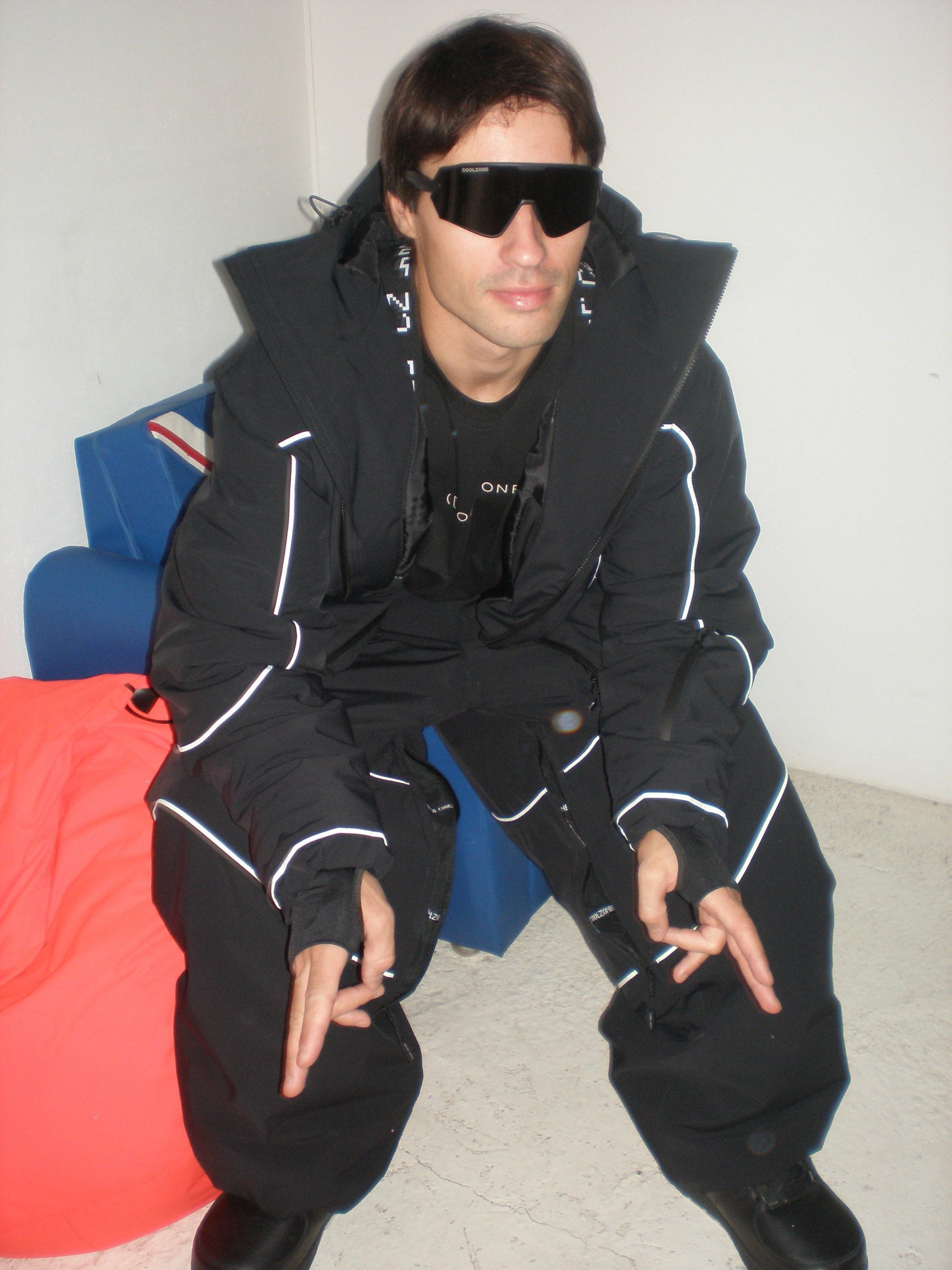 Cool Zone x Artem Ushakov. Главная