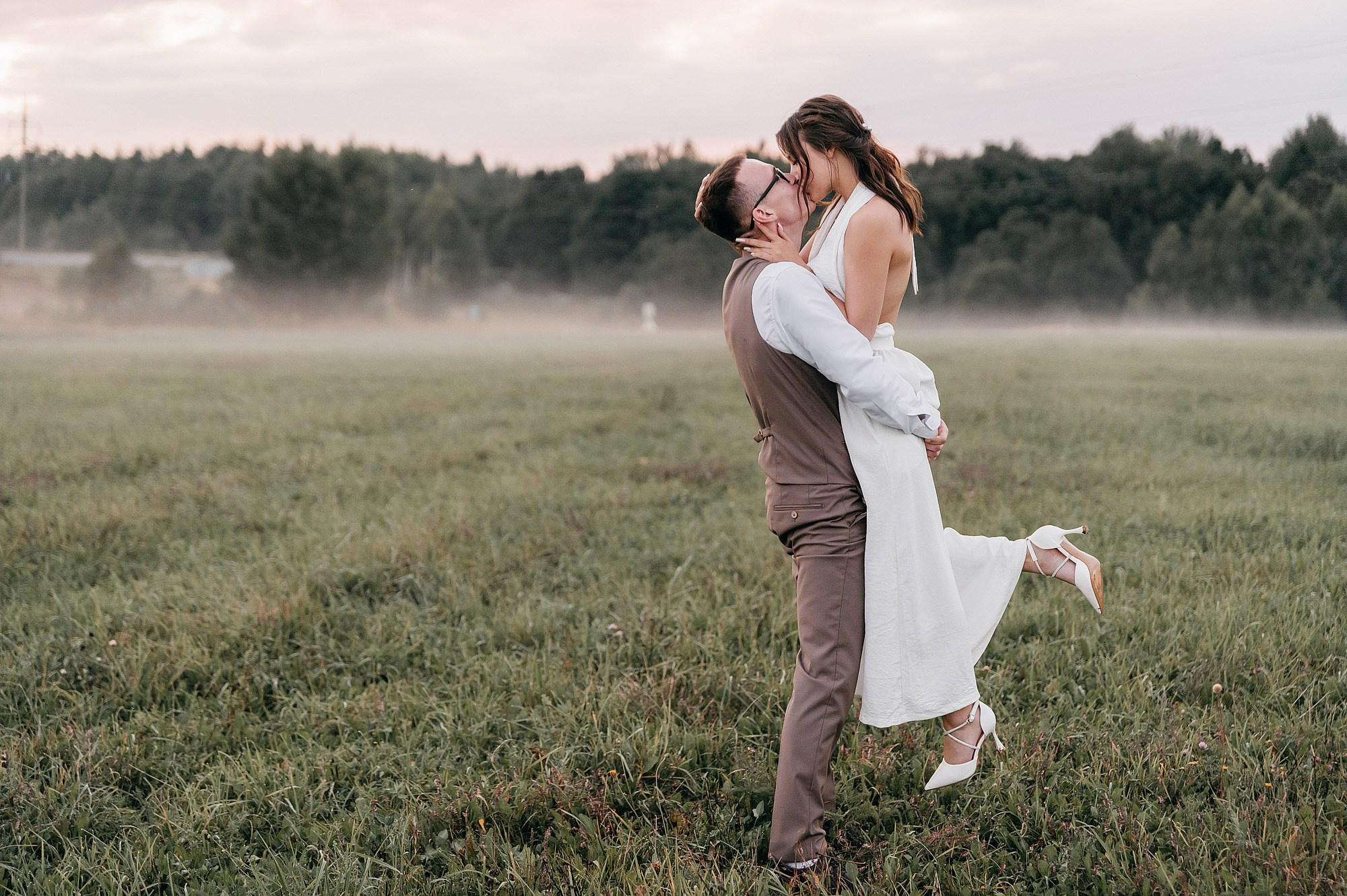 Свадебный фотограф не дорого. Свадебный фотограф в Дубне Алексей Фонарёв