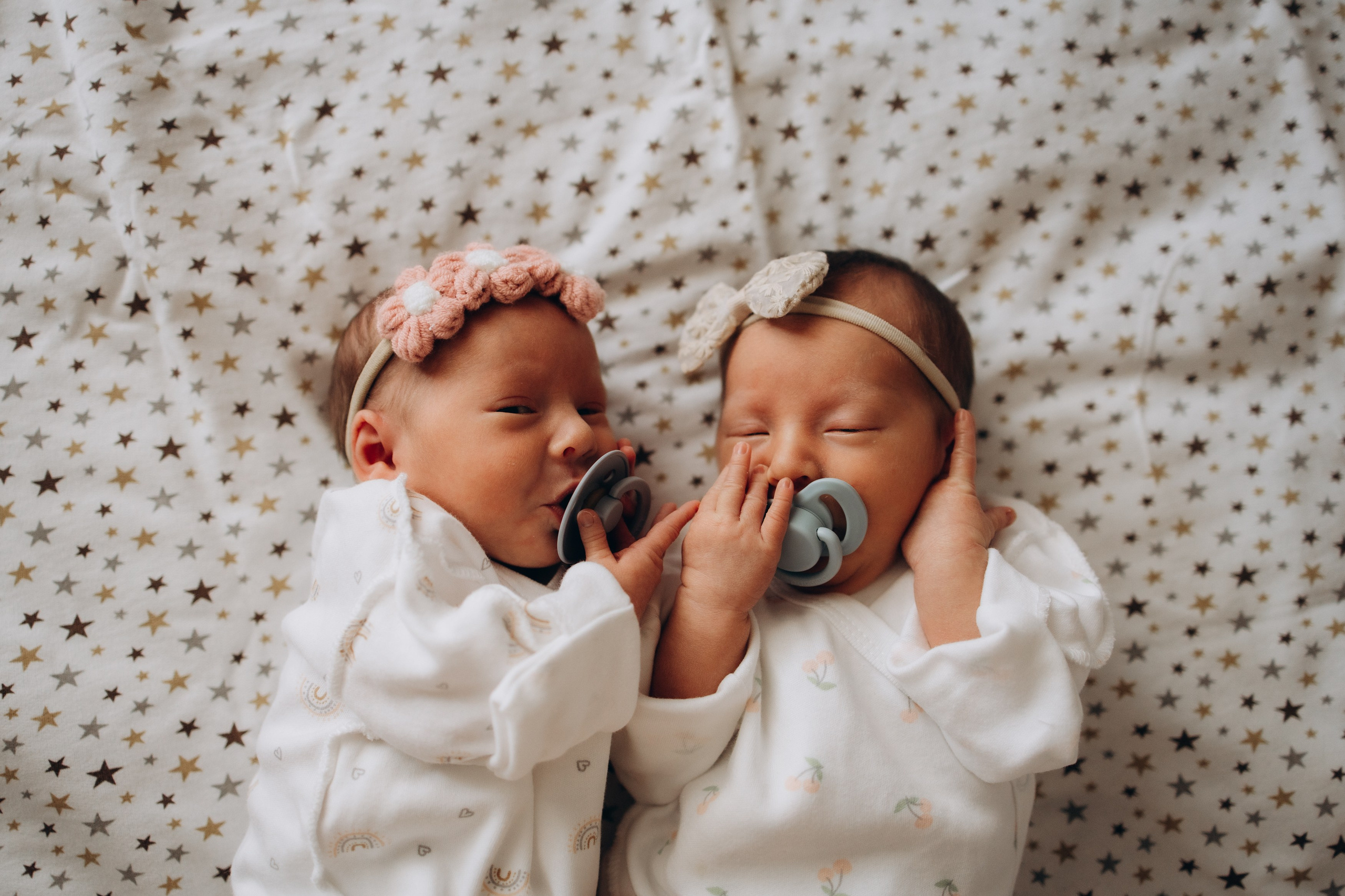 Любовь и Виктория. Семейный, ньюборн newborn фотограф, фотограф новорождённых в Санкт-Петербурге, Пушкине, Павловске. Павлова Анастасия