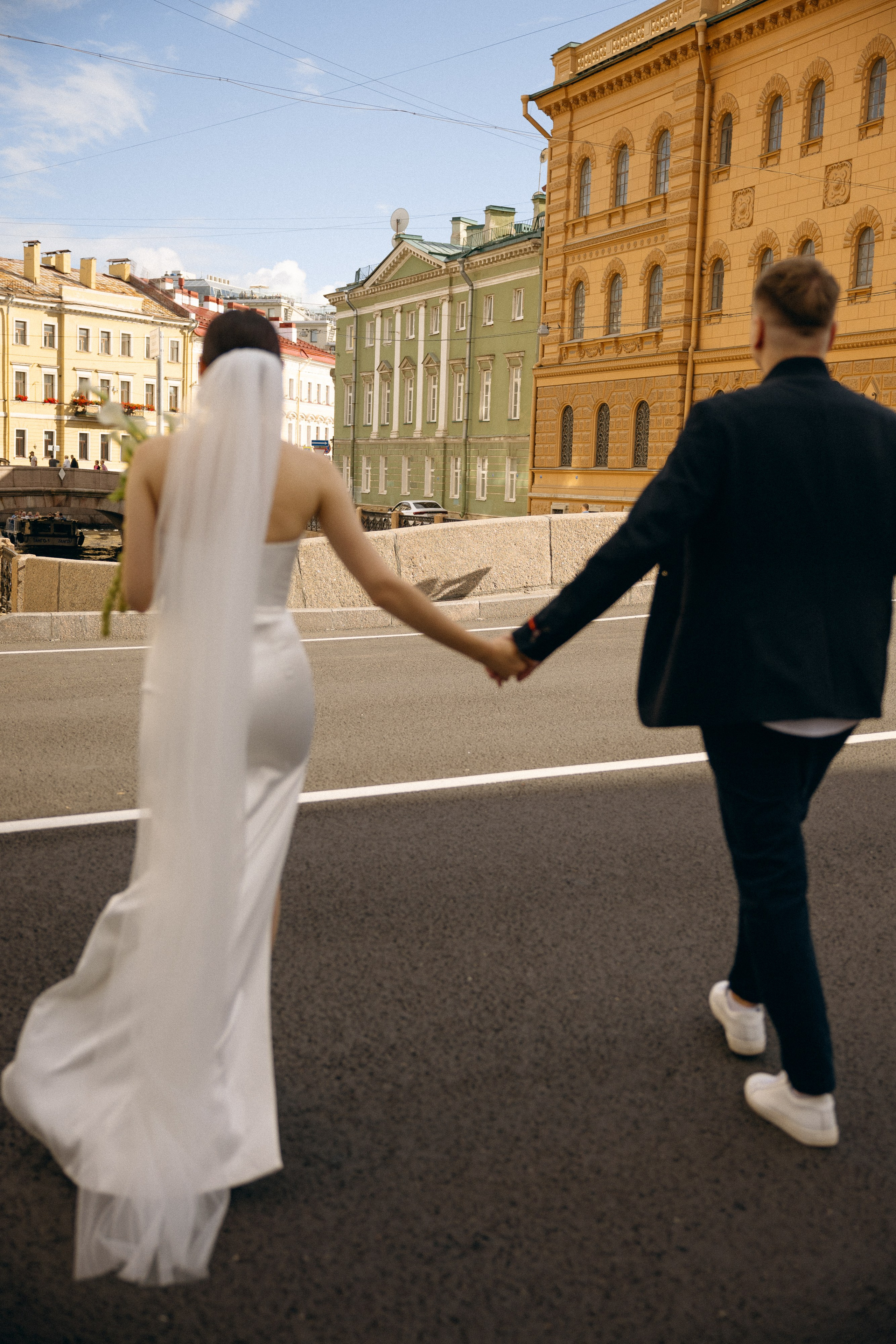 На ярком солнце. Свадебный фотограф Таня Караисаева