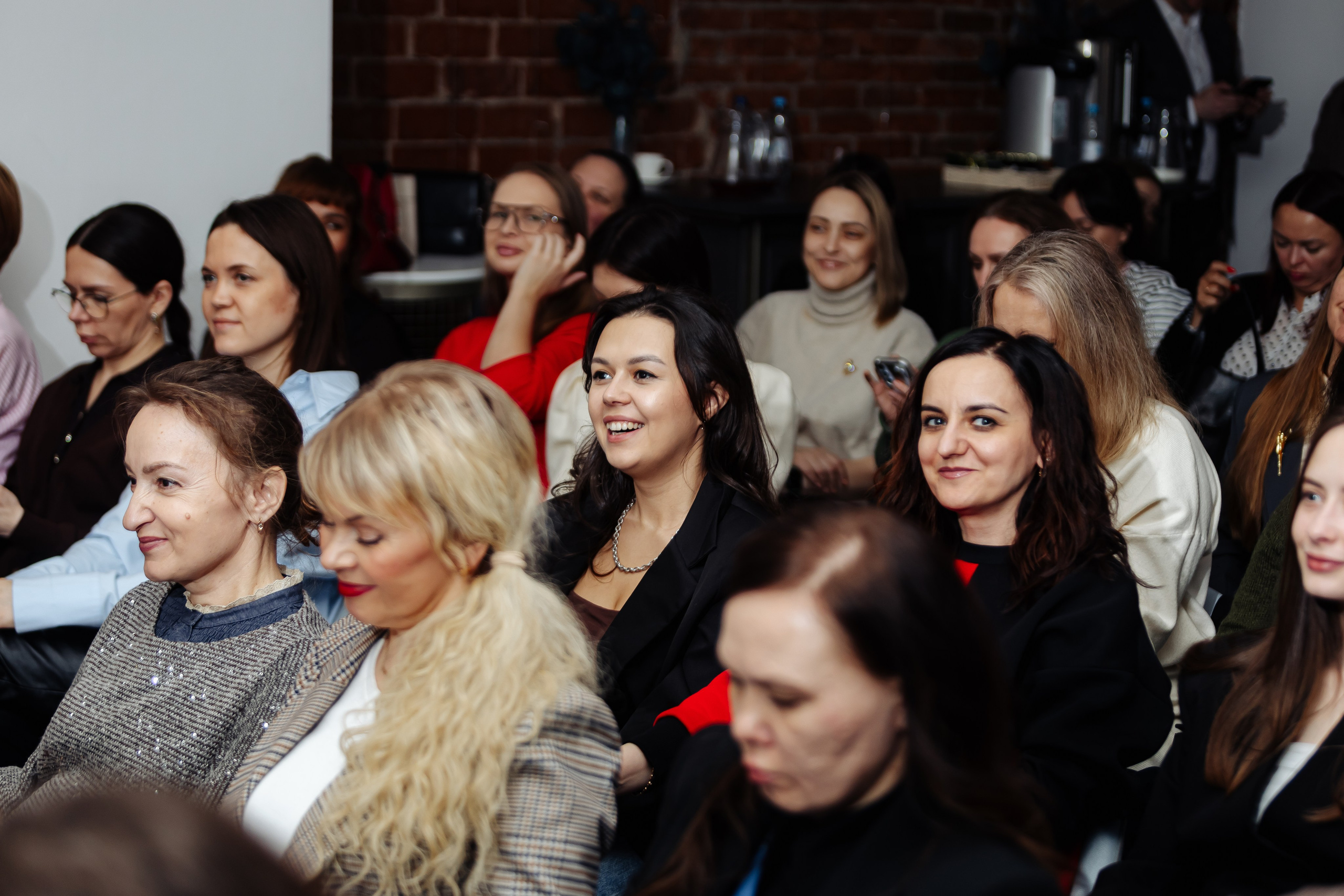 Презентация в Manolo Loft. Фотограф Никита Федоров