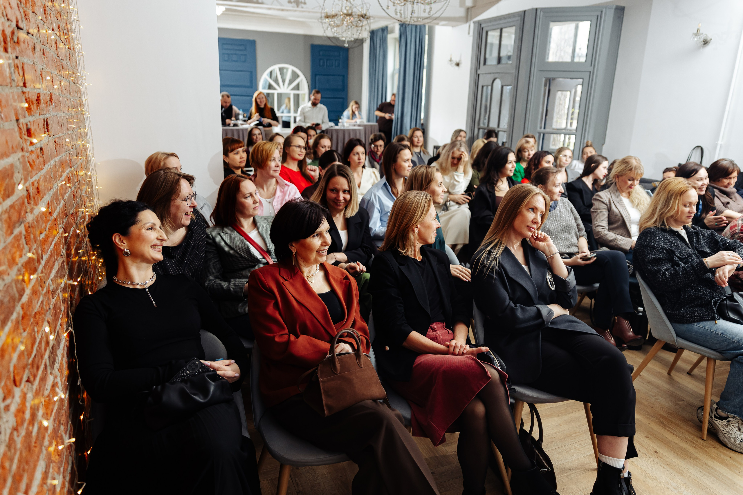 Презентация в Manolo Loft. Фотограф Никита Федоров