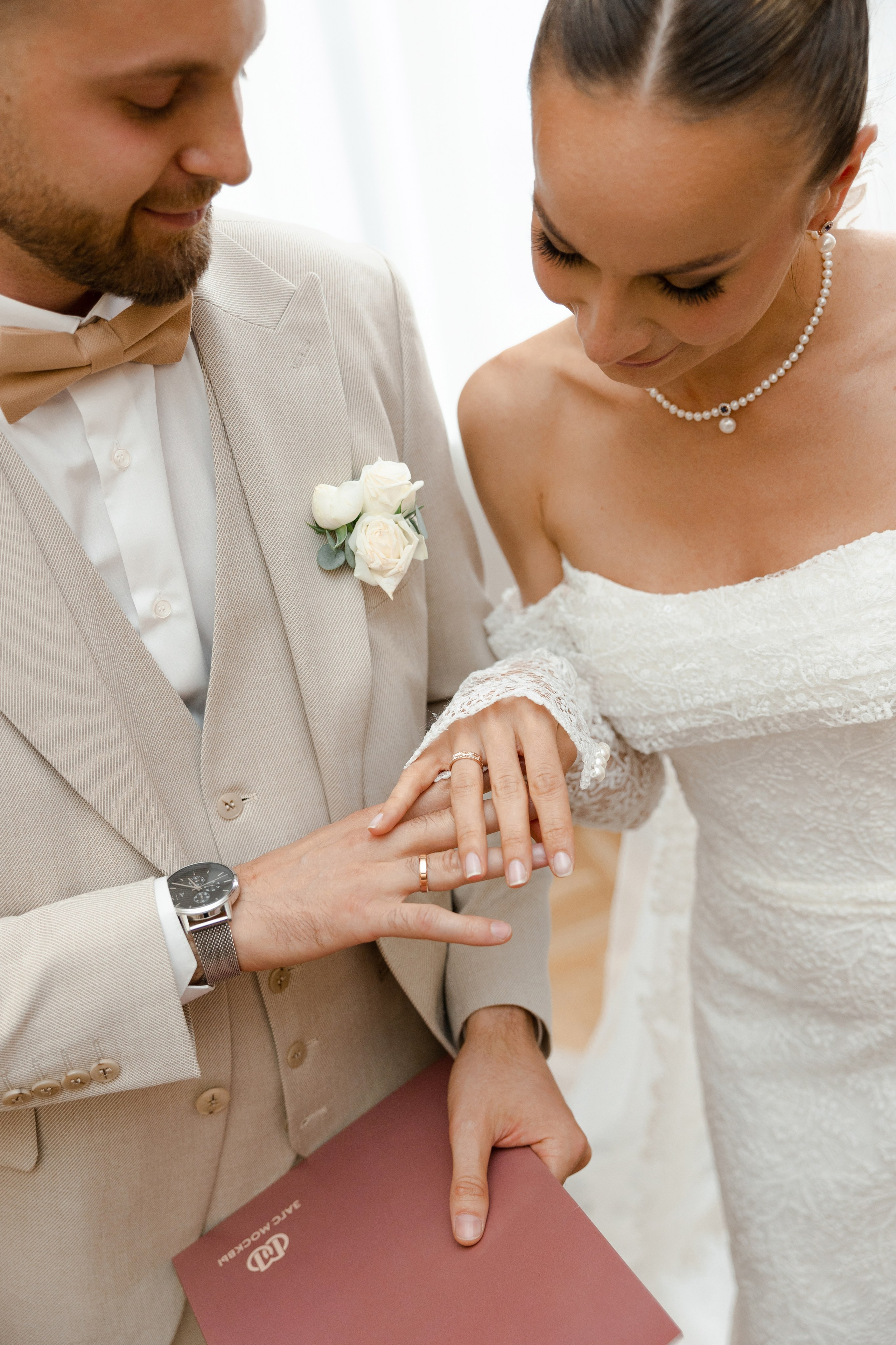 Стильная свадебная фотосессия. Свадебный фотограф в Москве Полина Лелетко