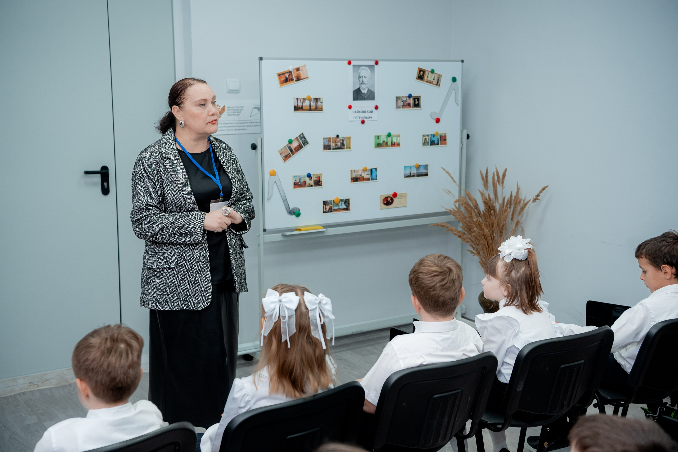 Открытый урок первоклашек в Школе. Фотограф в Волгограде и Волжском Александр Горбань