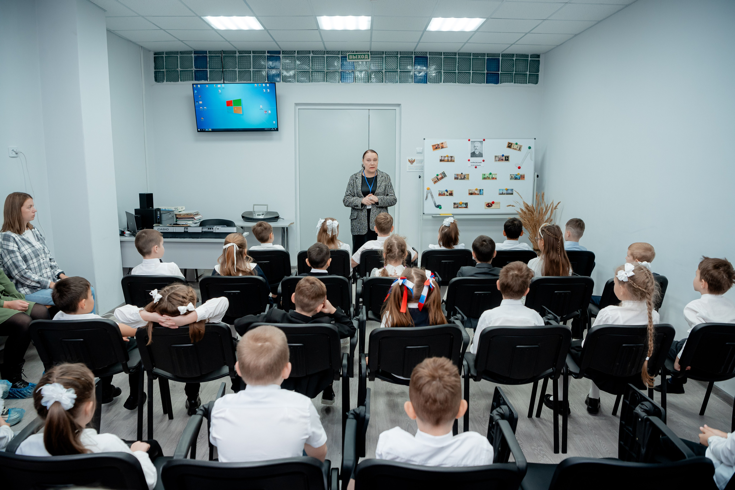 Открытый урок первоклашек в Школе. Фотограф в Волгограде и Волжском Александр Горбань
