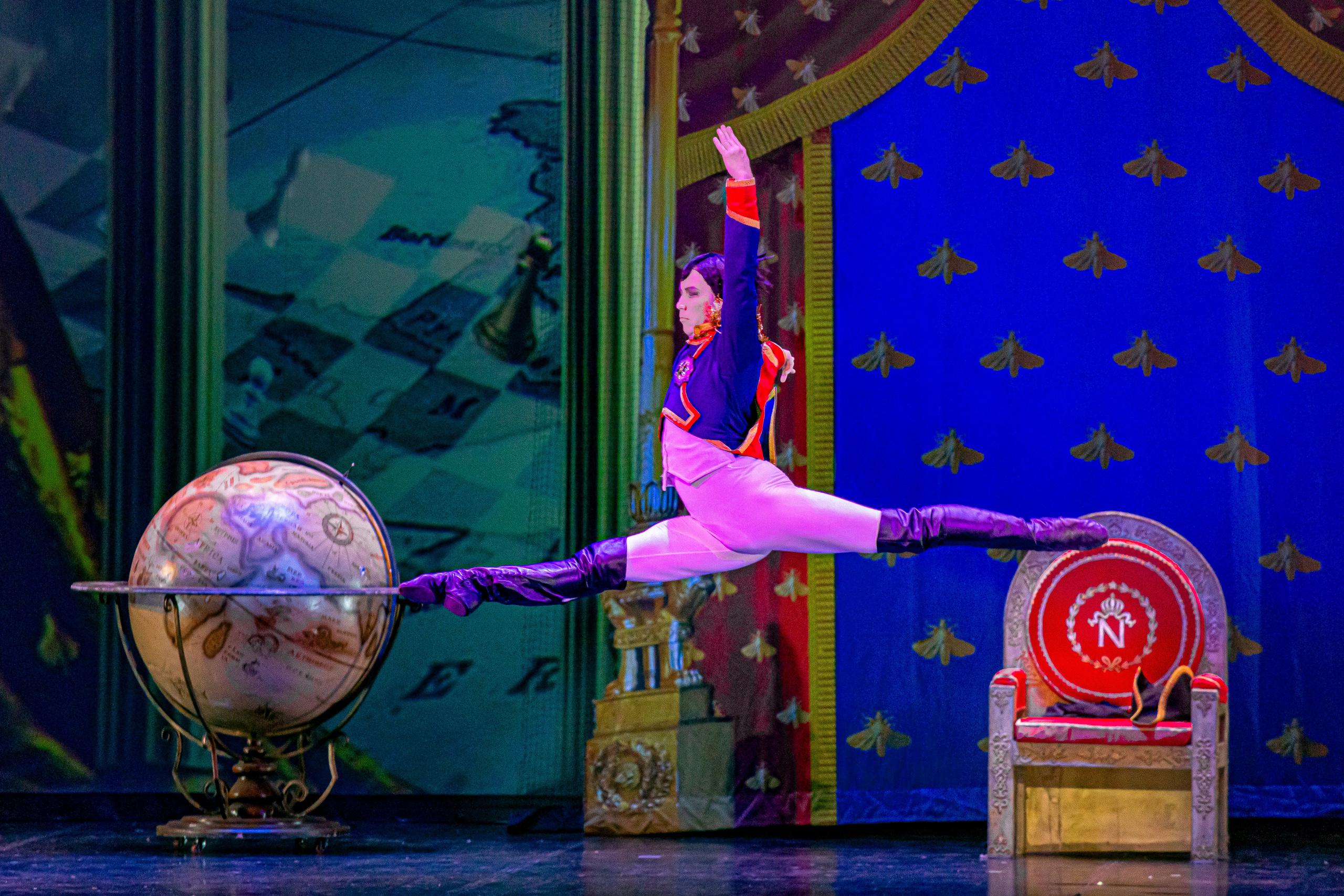 Война и Мир балет Марийского театра оперы и балета на сцене Зимнего театра г. Сочи премьера. Фотограф в Сочи Юрий Шептаев