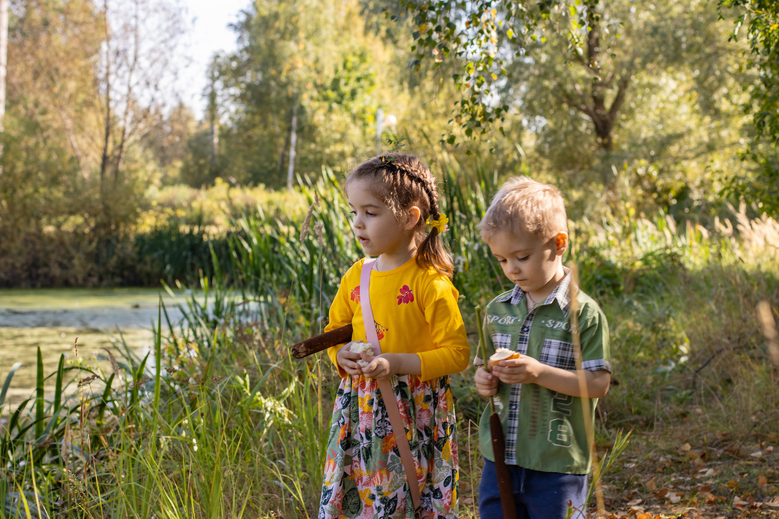 Саша и Маша лесная прогулка. Главная