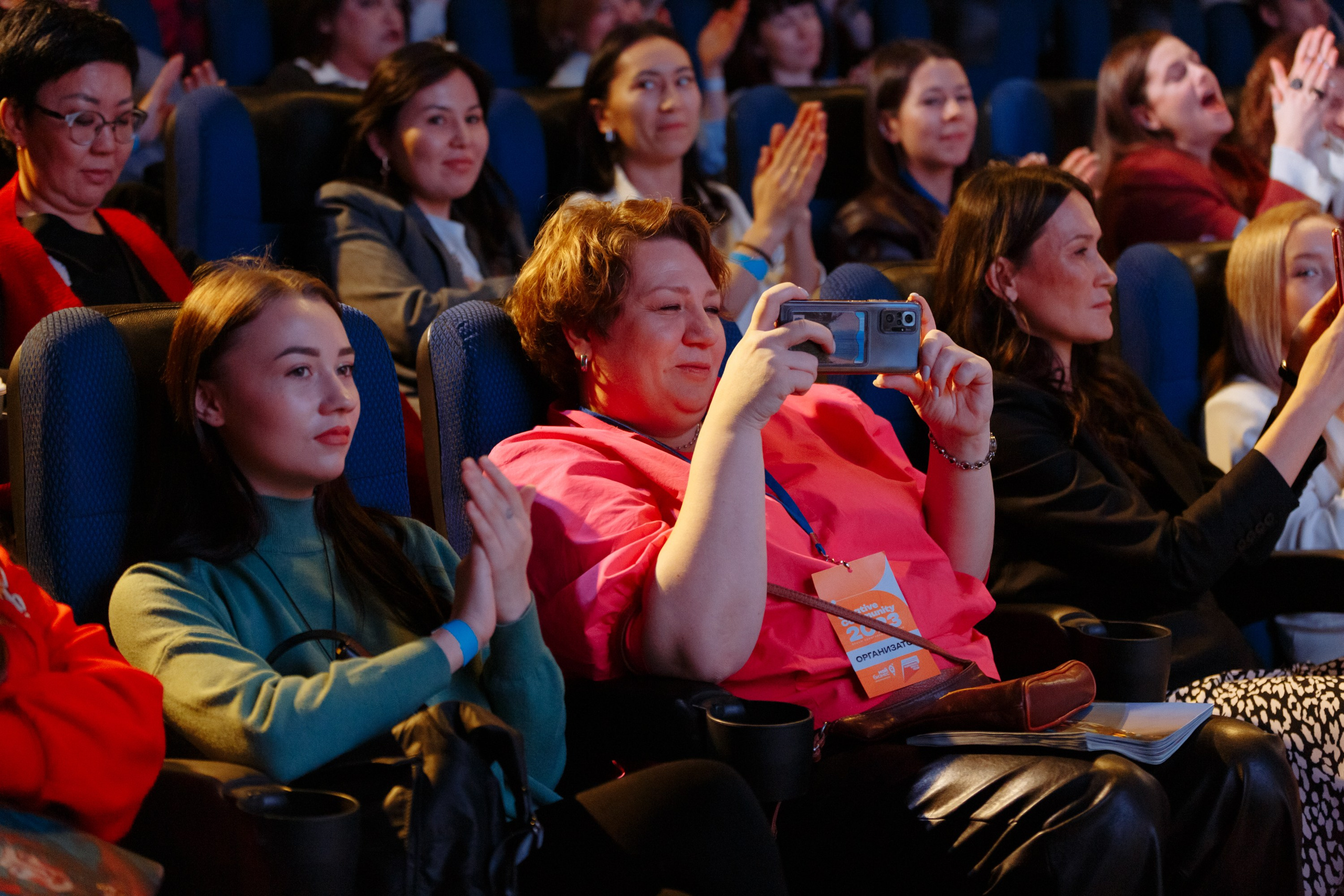 Форум креативных индустрий. Свадебный фотограф