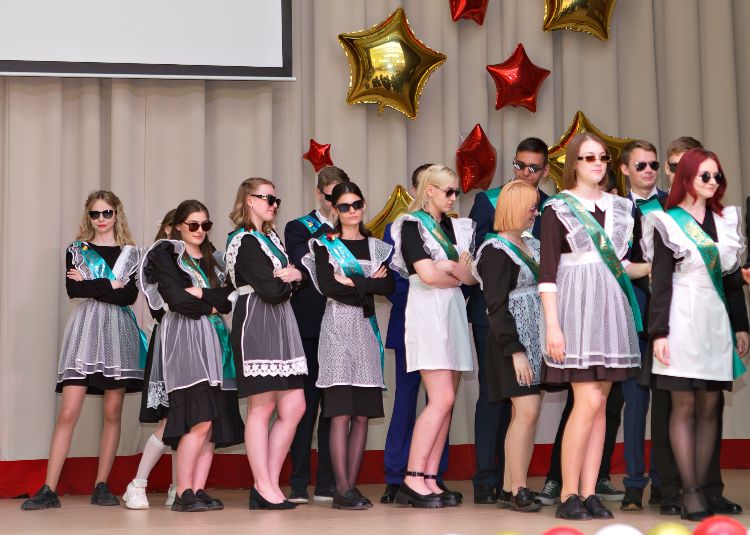 Гимназия № 7, г. Подольск, Последний звонок, 11 класс. Выпускные альбомы и школьный фотограф в Подольске, Троицке, Щербинке, Москве и Московской области