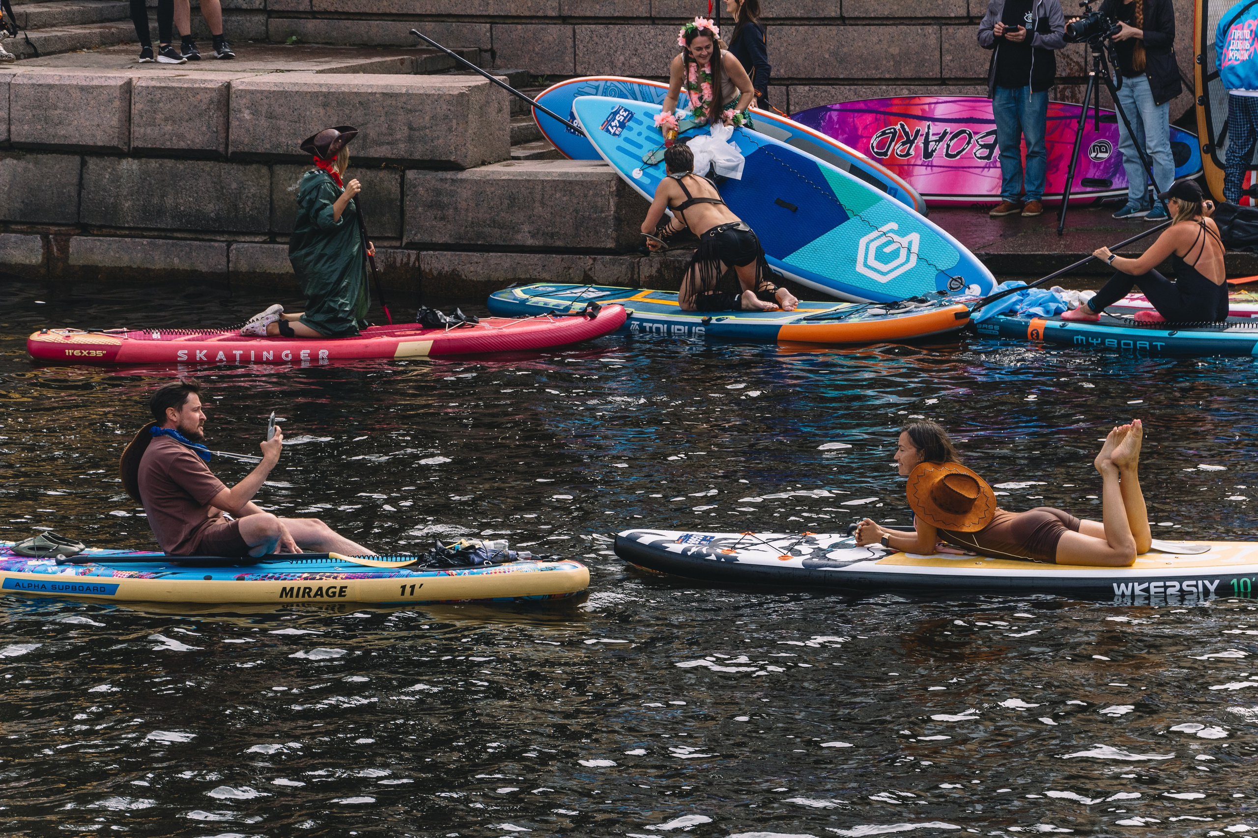 Фонтанка SUP 2 августа 2025 года. Семейный, Детский, Репортажный фотограф в Санкт-Петербурге Погодина Лю