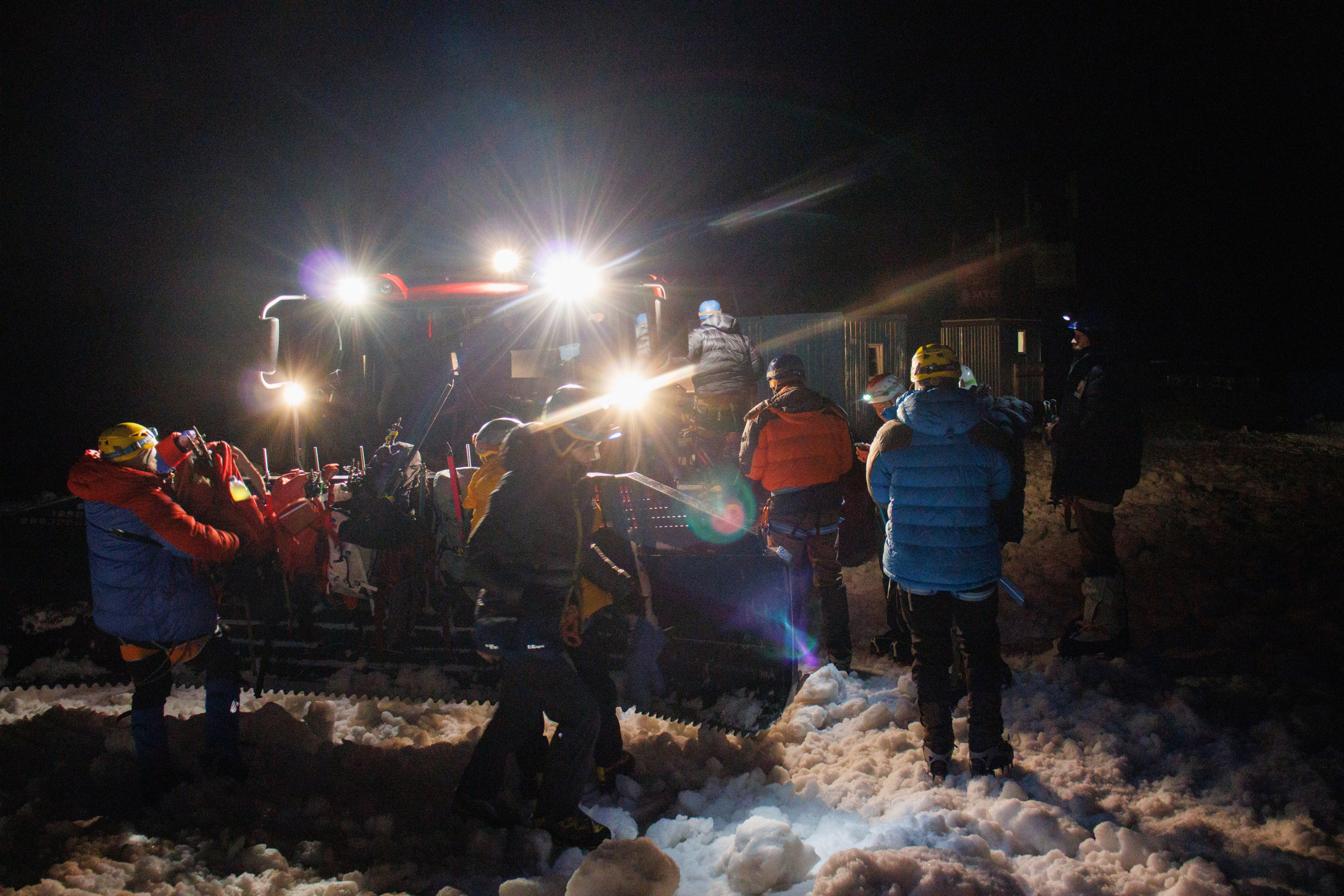 Эльбрус / восхождение. Фотограф на трекинг и восхождение Эльбрус, Приэльбрусье. Елизавета Бобок