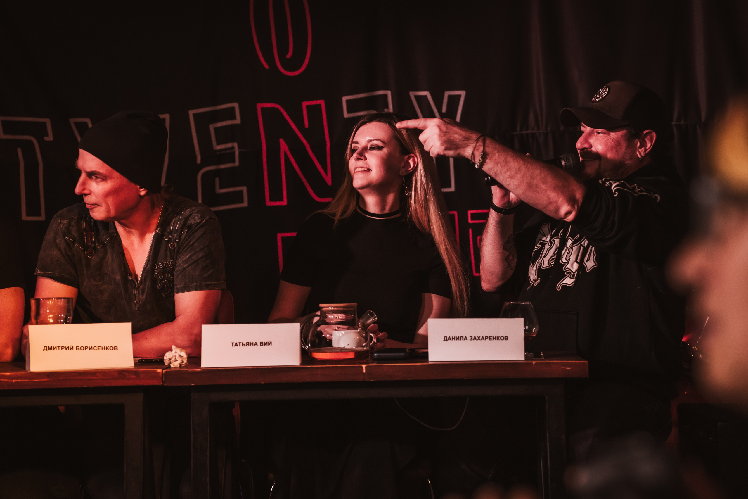 Предпрослушиание Черный Обелиск. Репортажный фотограф Анастасия Рубцова