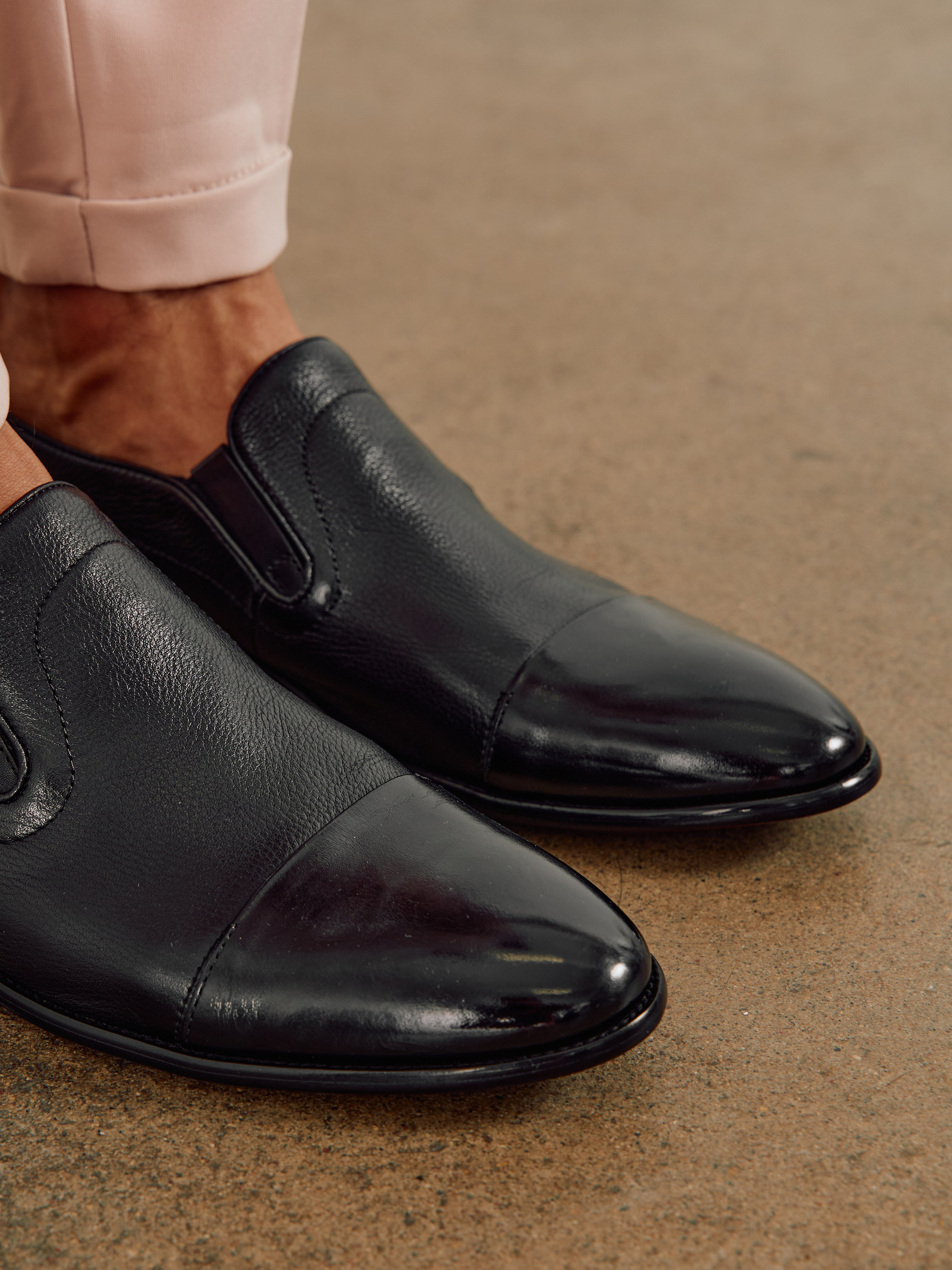 Обувь. Фотограф для маркетплейсов в Москве