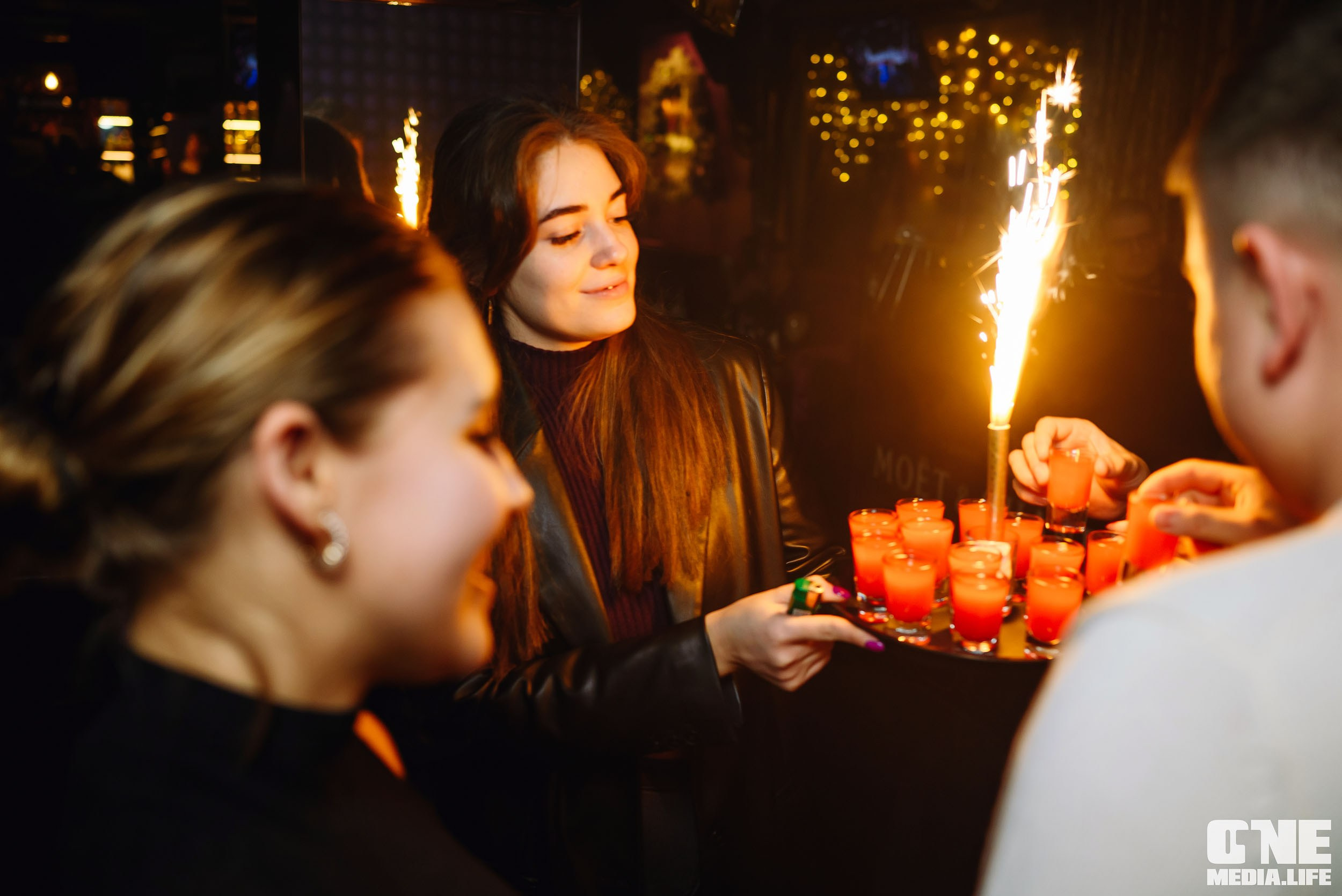 Фоторепортаж из караоке-клуба Эйфория. One Media Life: фоторепортажи, фотоотчеты с мероприятий и заведений