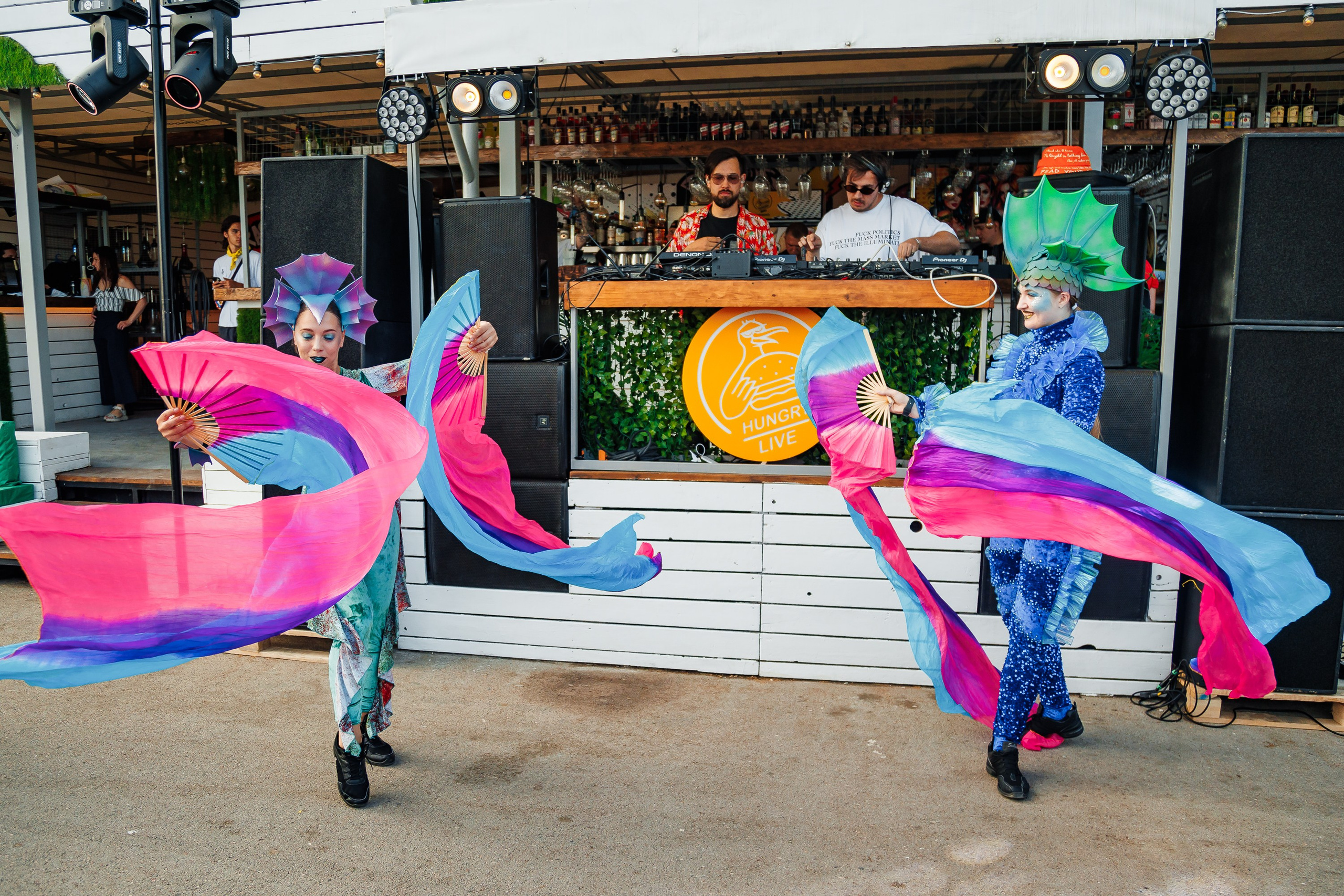 Открытие сезона в HUNGRY BIRD_Симеиз_Крым_14.06.2025. Аминов Руслан | Фотограф