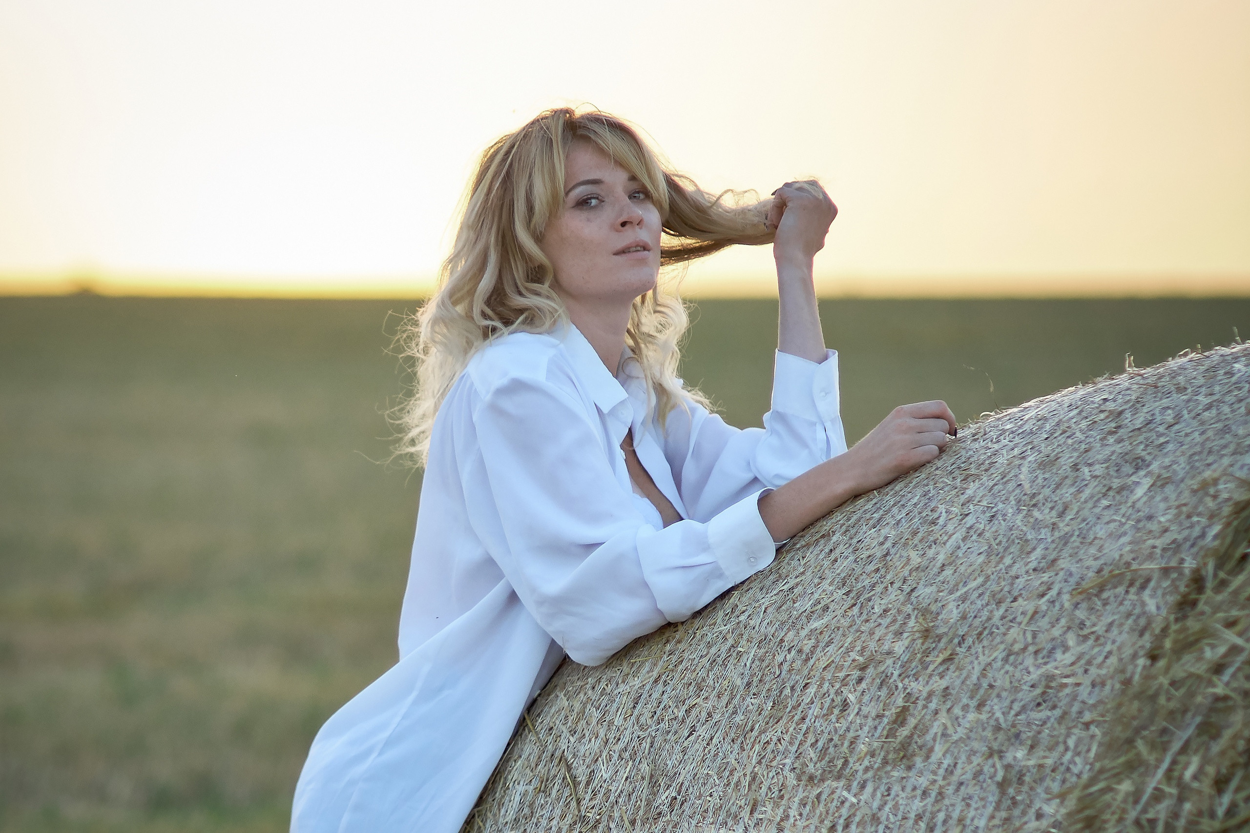 Girls. Photographer Svetlana Sivkova