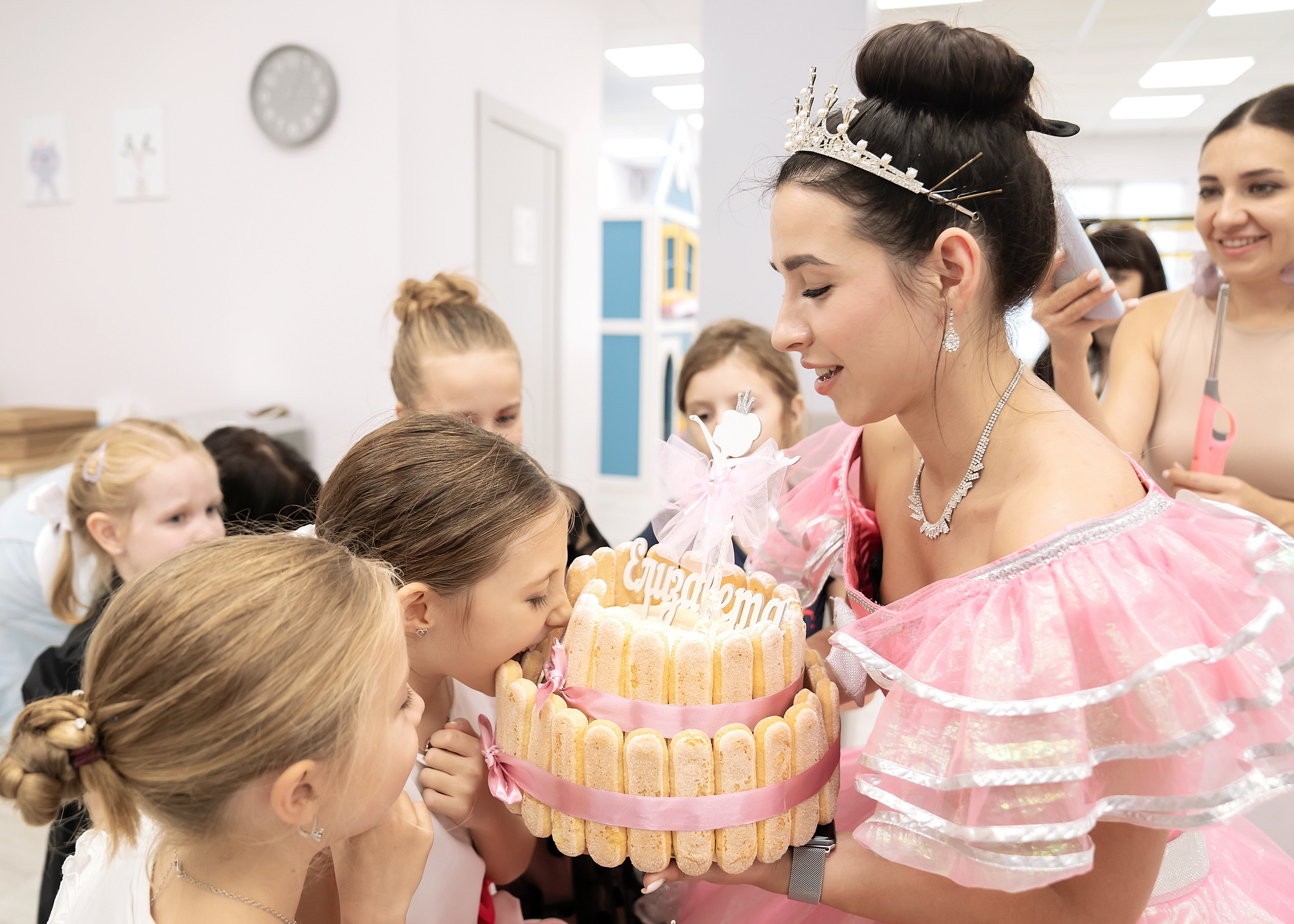 День рождения Елизаветы!. Главная