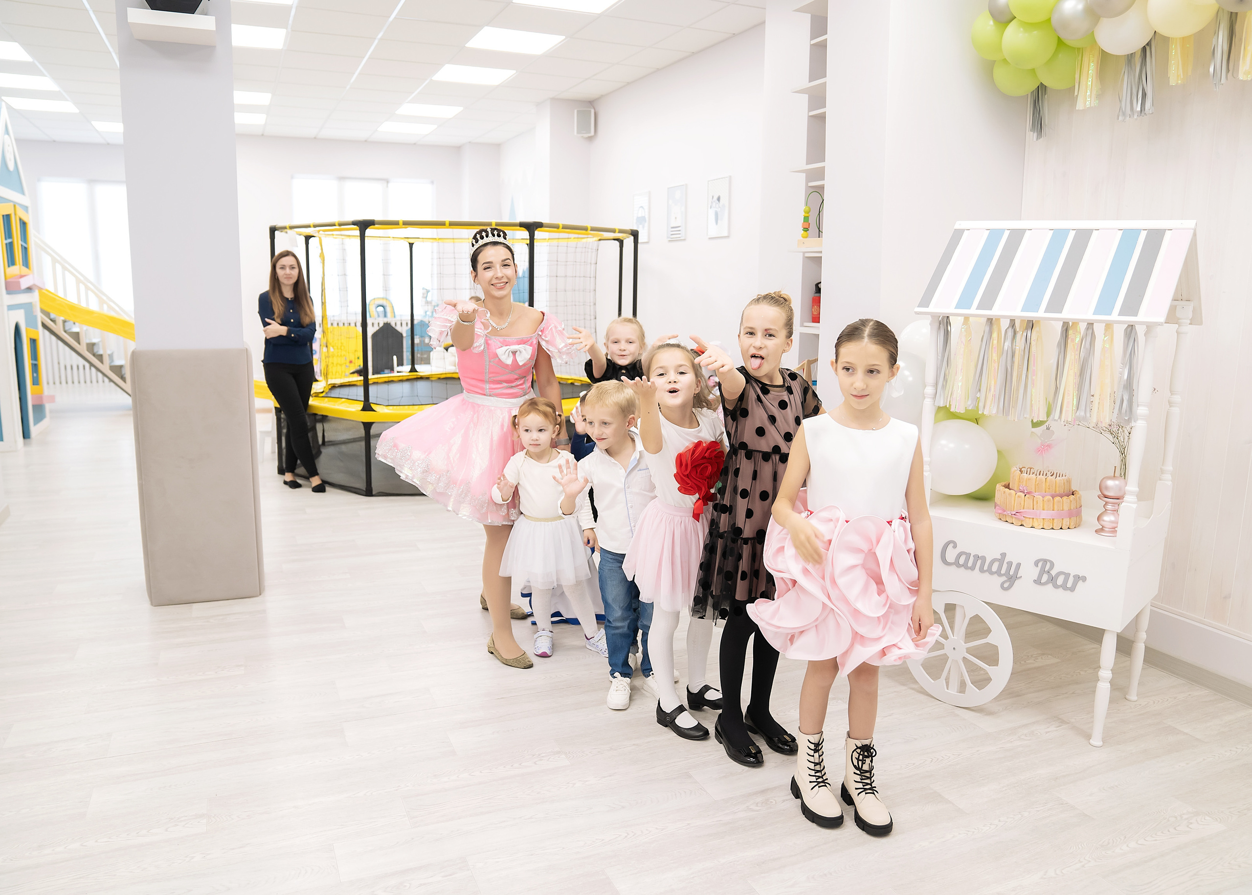 День рождения Елизаветы!. Главная