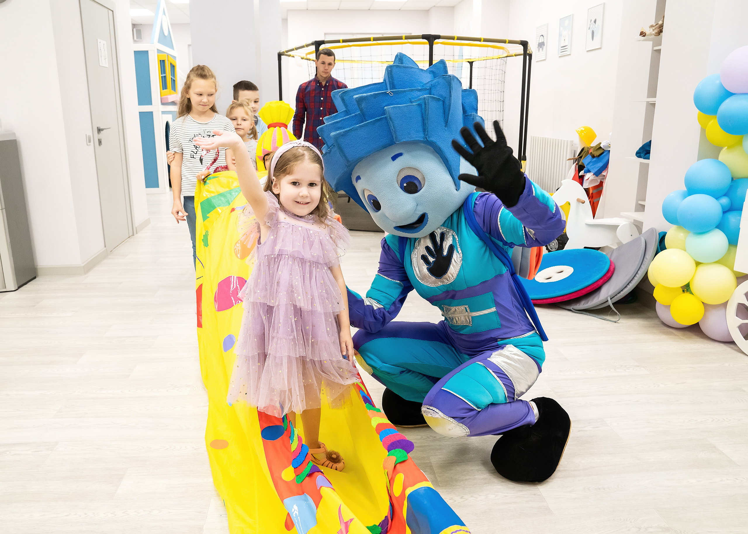 День рождения — праздник детства!. Главная