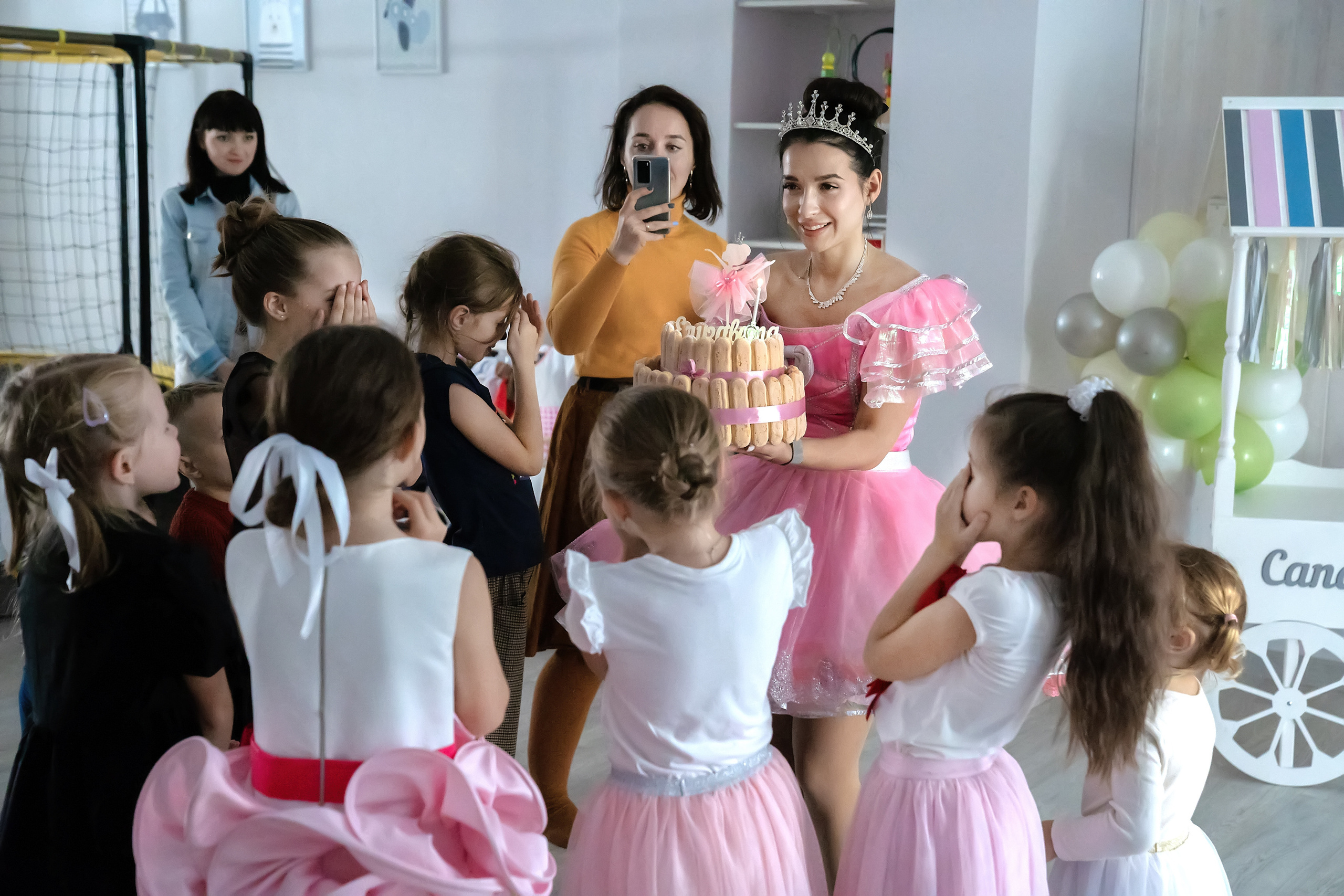 День рождения Елизаветы!. Главная